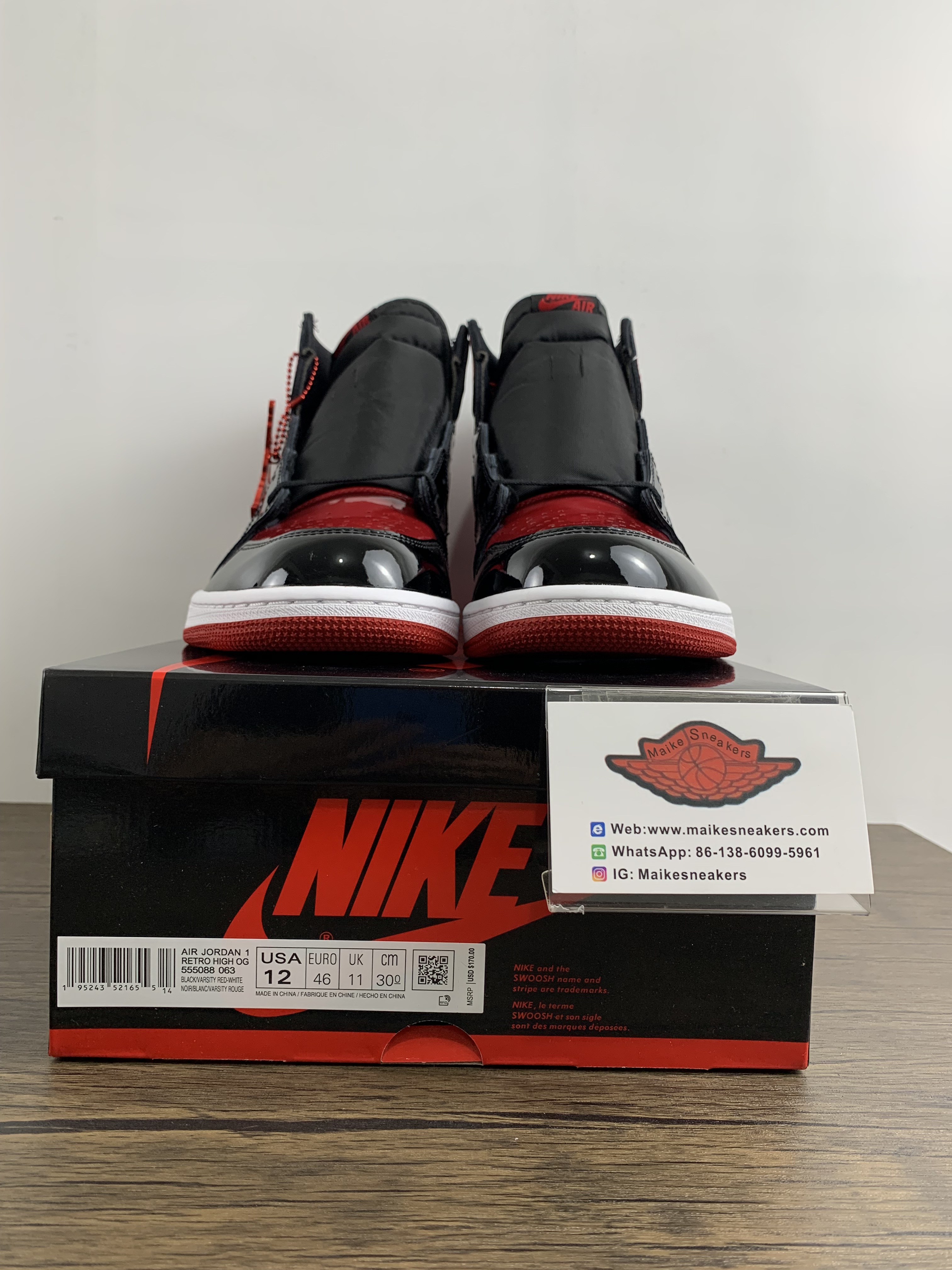 Air Jordan 1 Mid AJ1