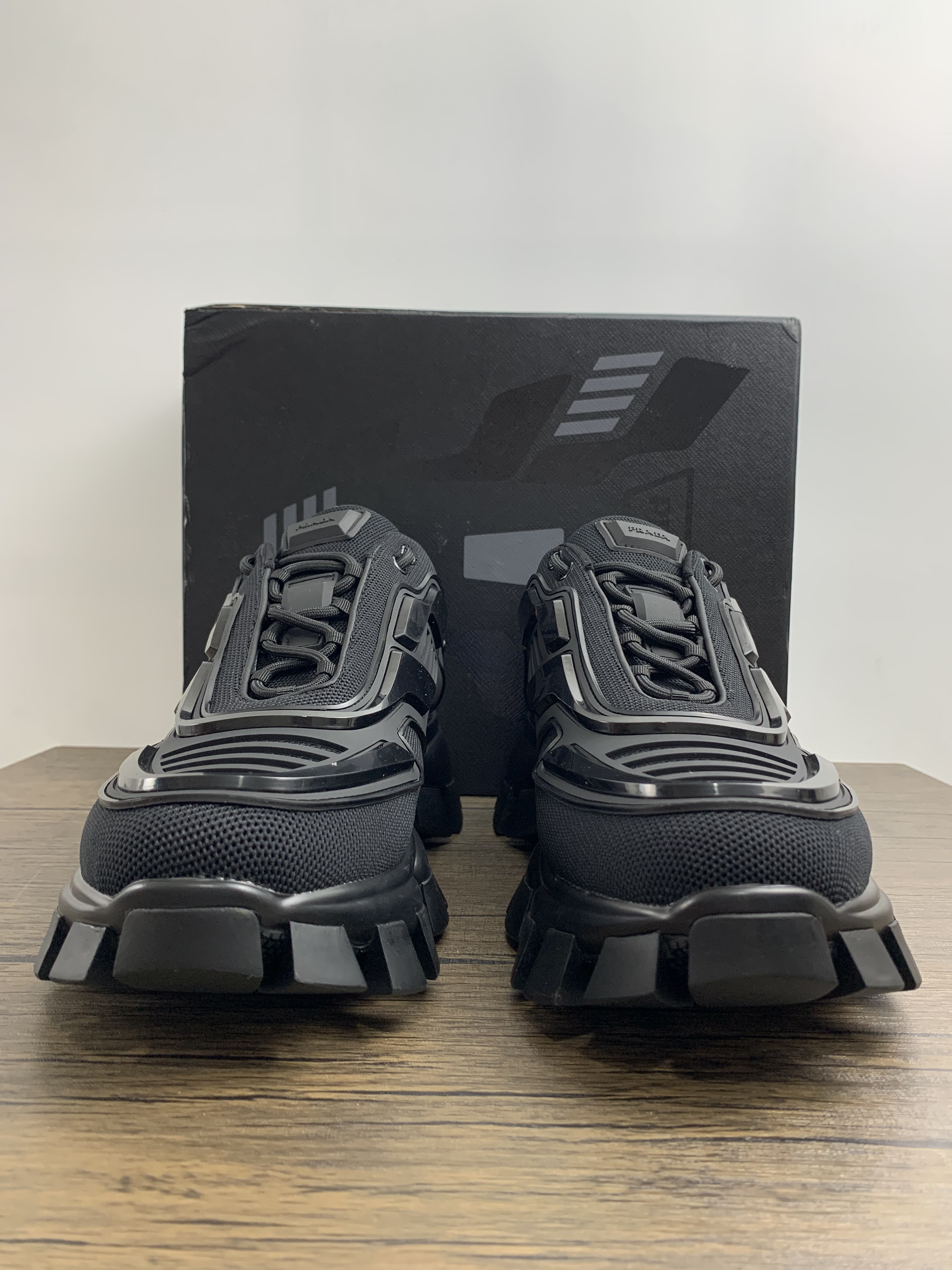 Men Women P*rada Top Sneaker