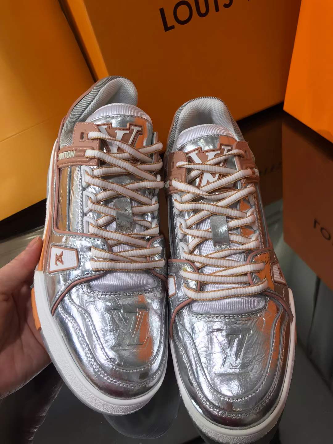 Men Women L*ouis V*uitton Sneakers Maikesneakers