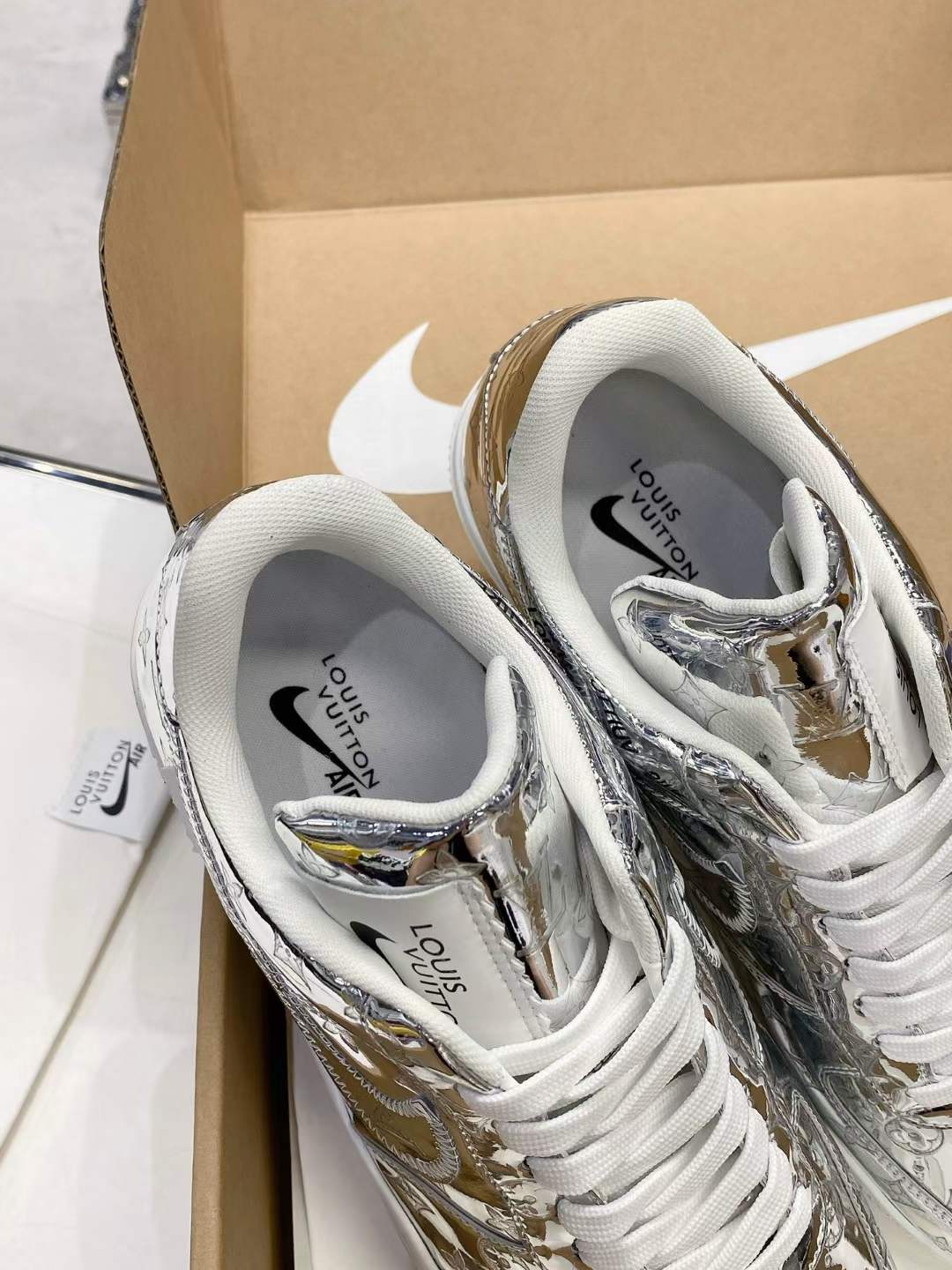 from Men Women L*ouis V*uitton x NIKE Air force1 22ss Sneakers Maikesneakers