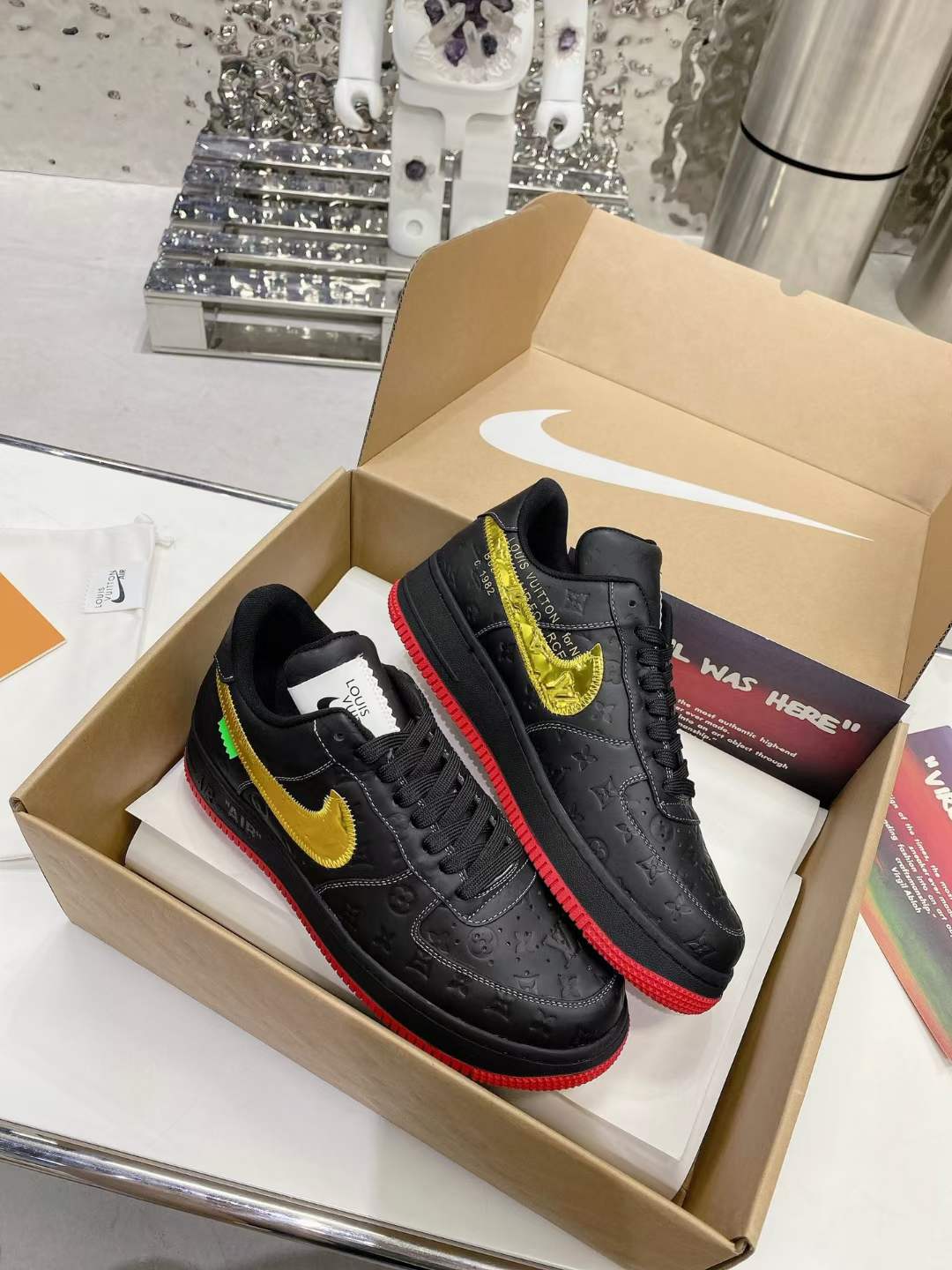 from Men Women L*ouis V*uitton x NIKE Air force1 22ss