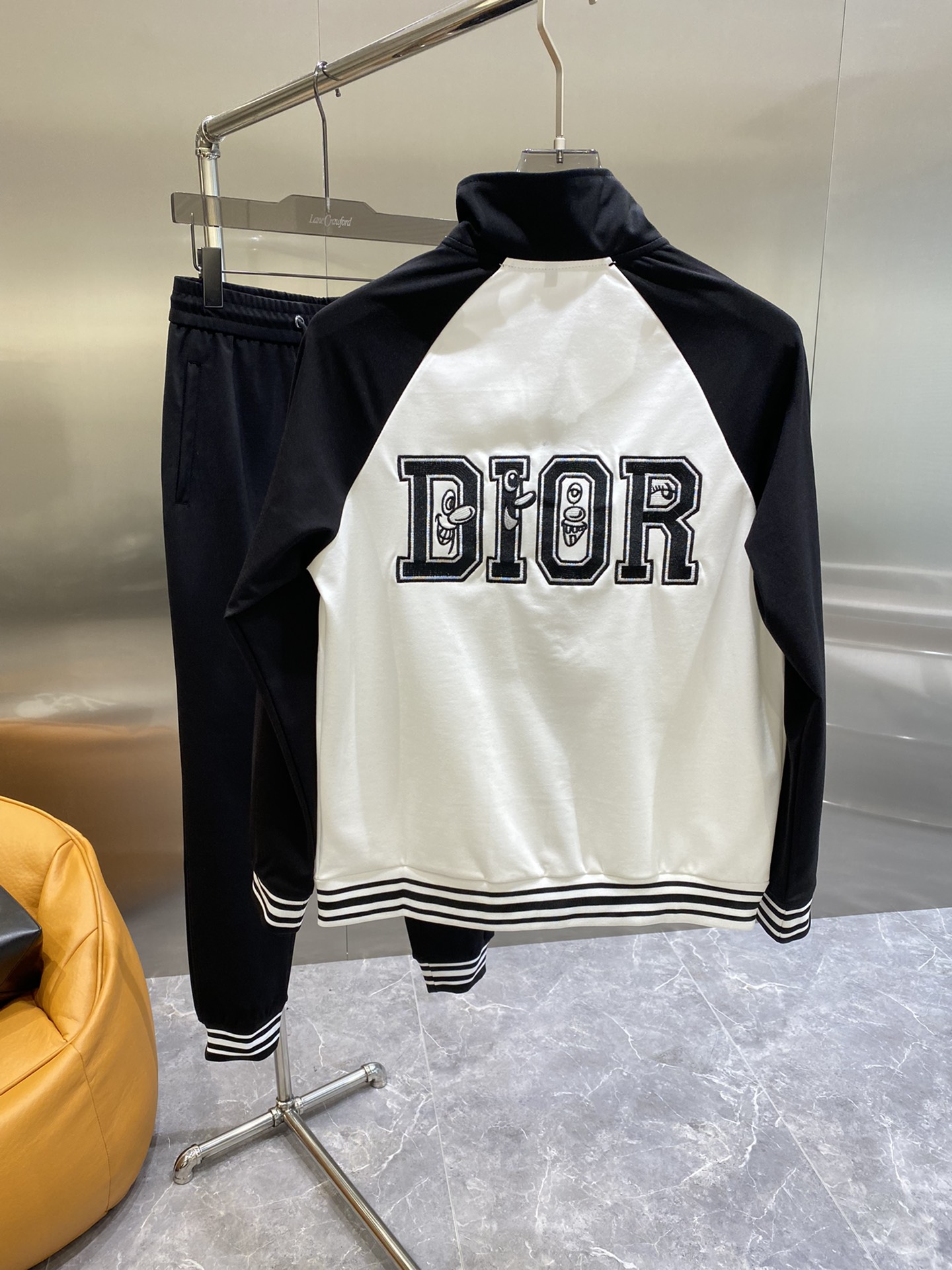 Men Sets Top Quality