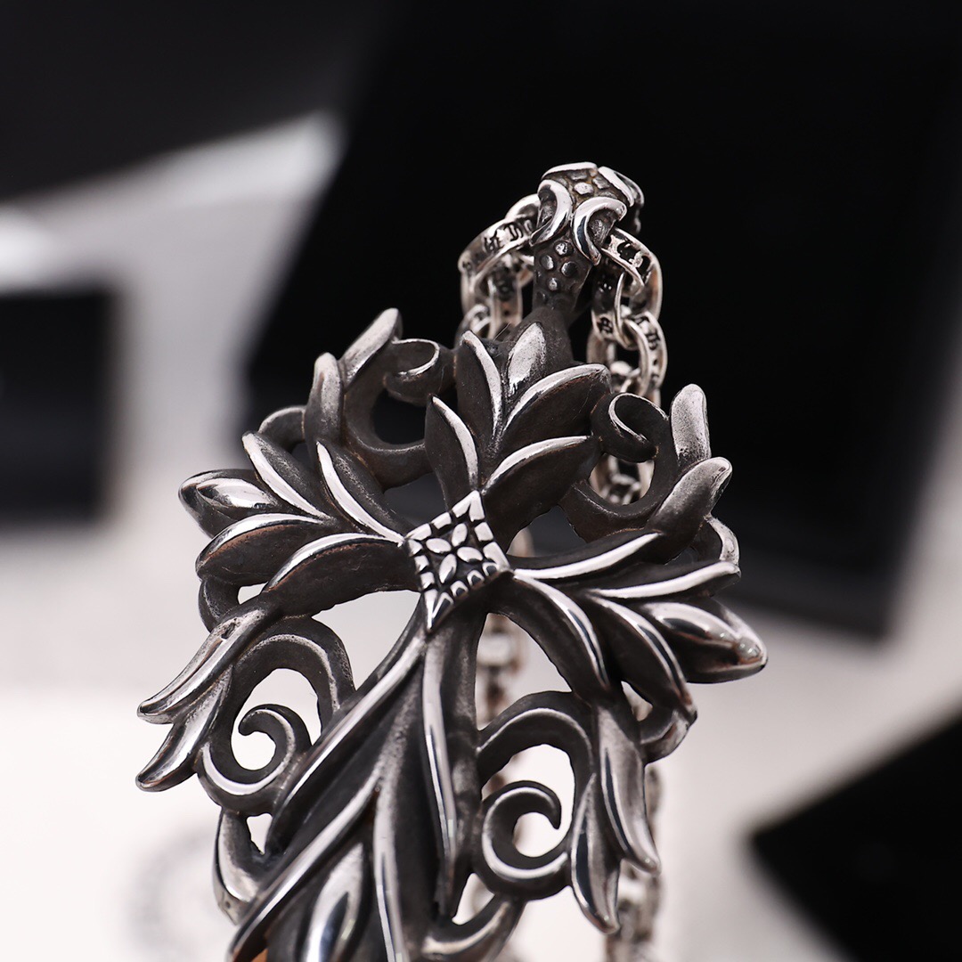 Necklace C*hrome H*earts