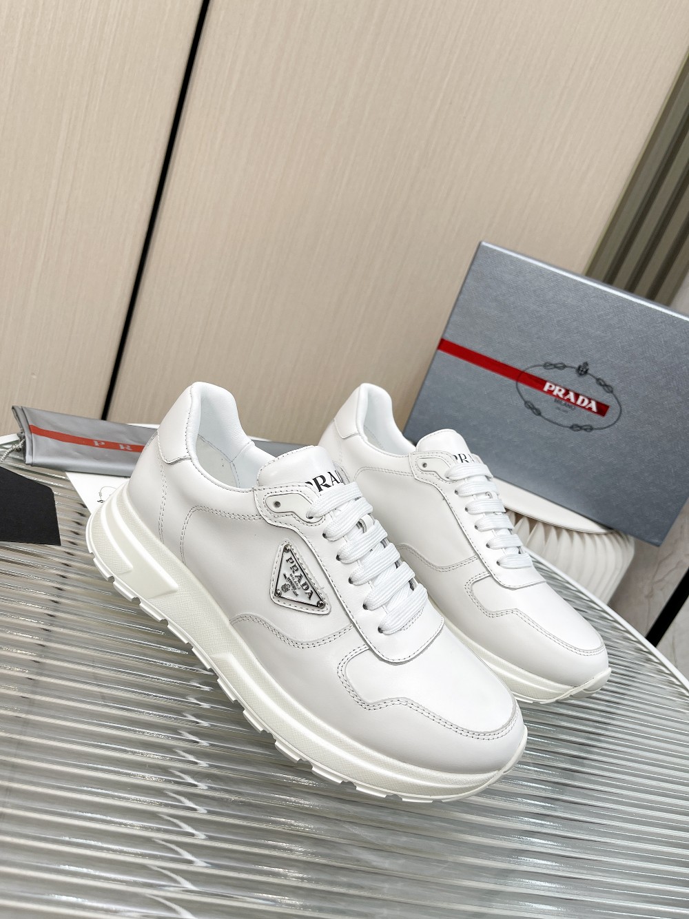 Men P*rada Top Sneaker （ ）