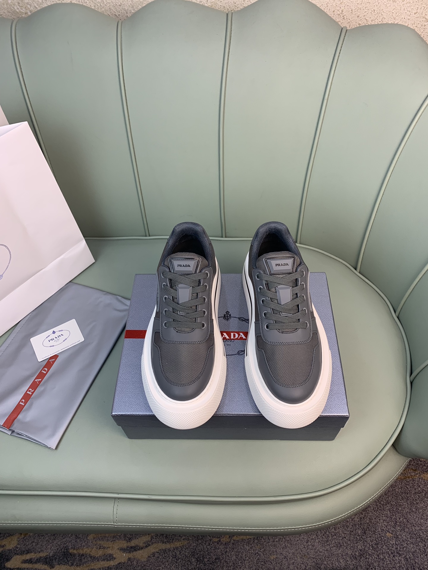 Men P*rada Top Sneaker （ ）