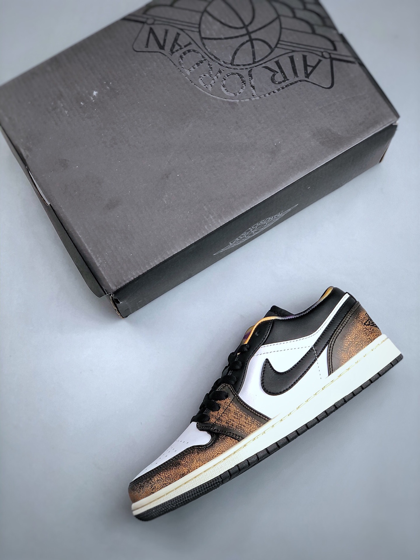 Nike Air Jordan 1 low AJ1