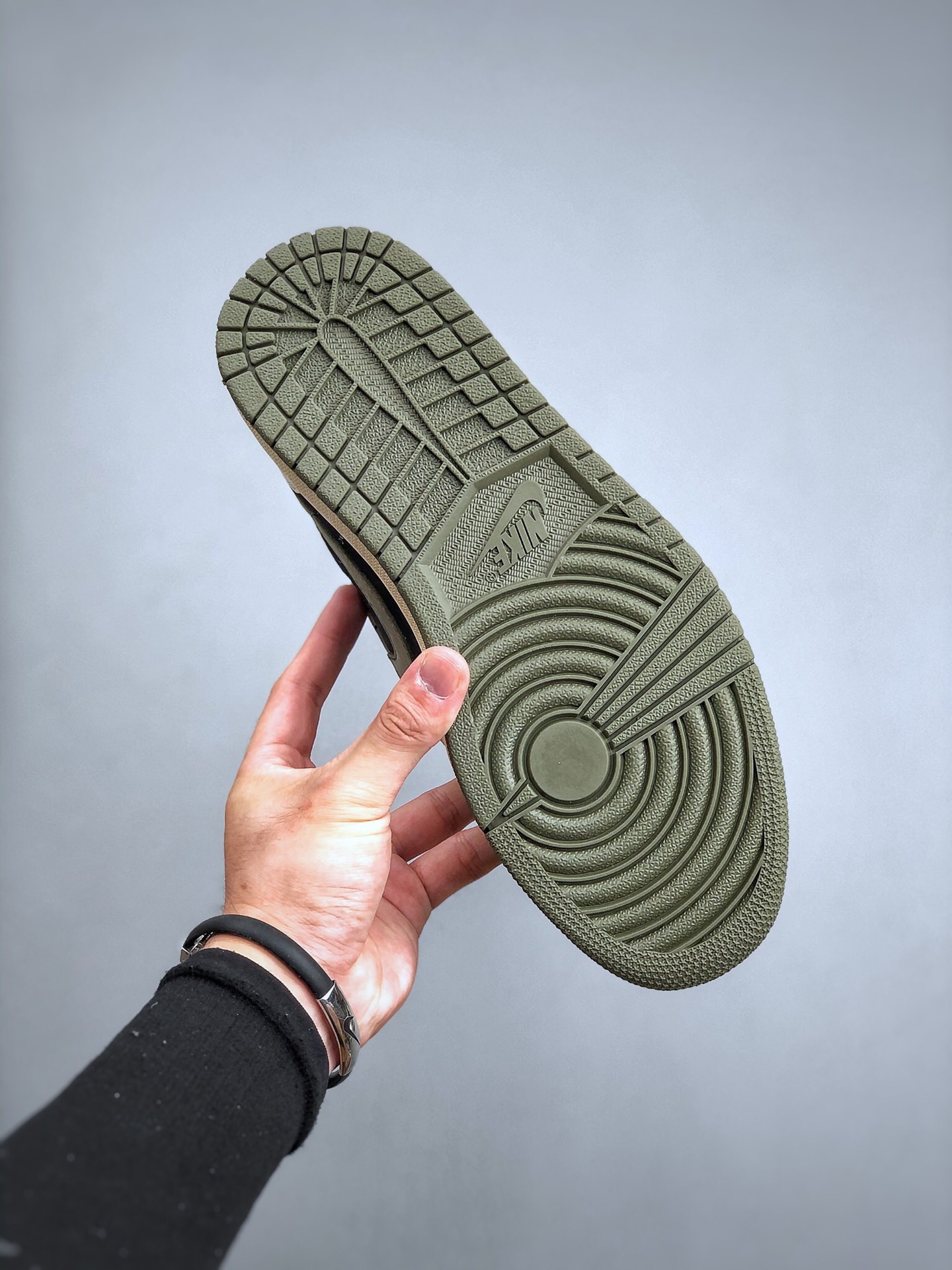 T*ravis S*cott Nike Air Jordan 1 low AJ1