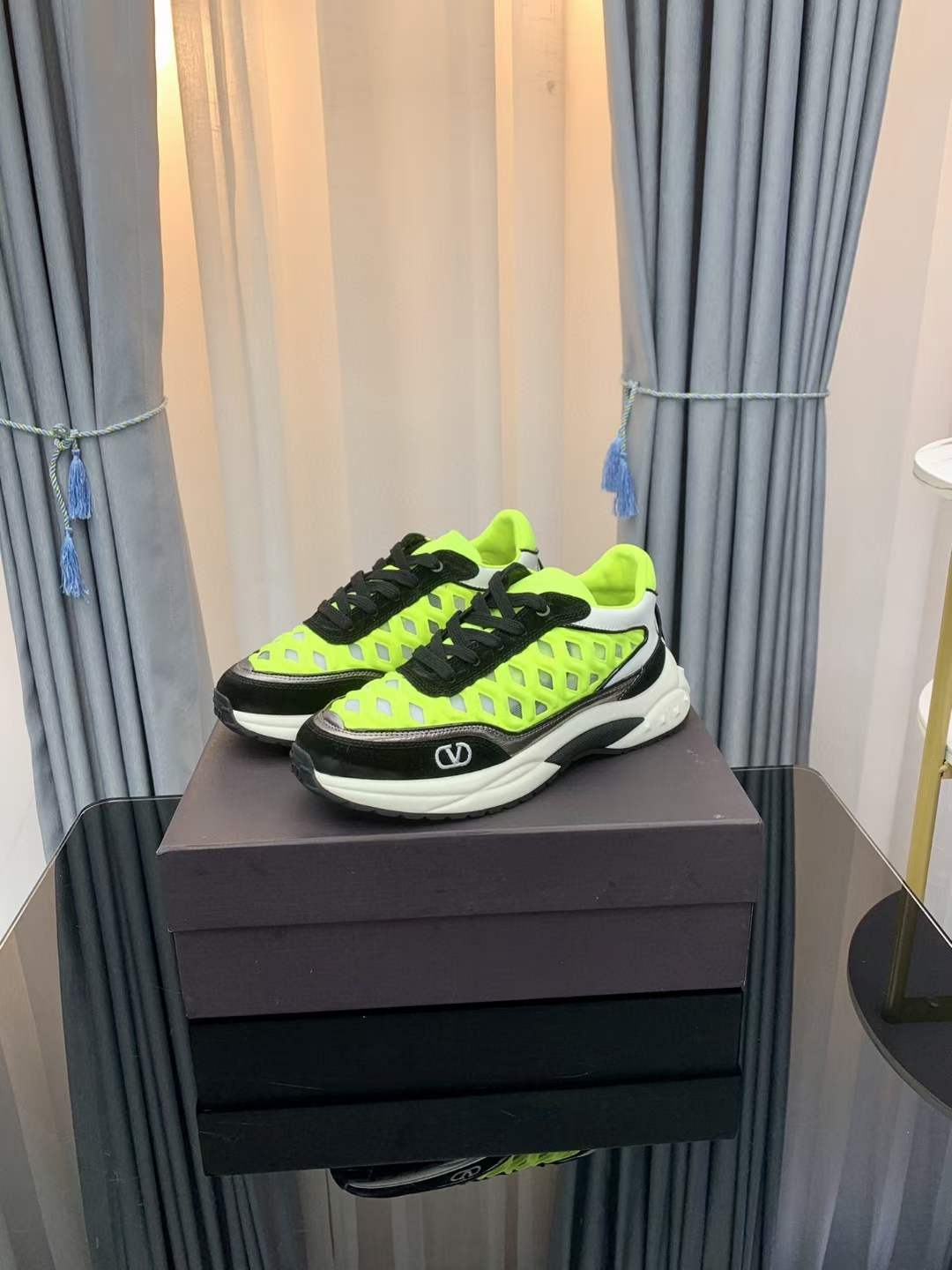 Women Men V*alentino Sneakers Maikesneakers