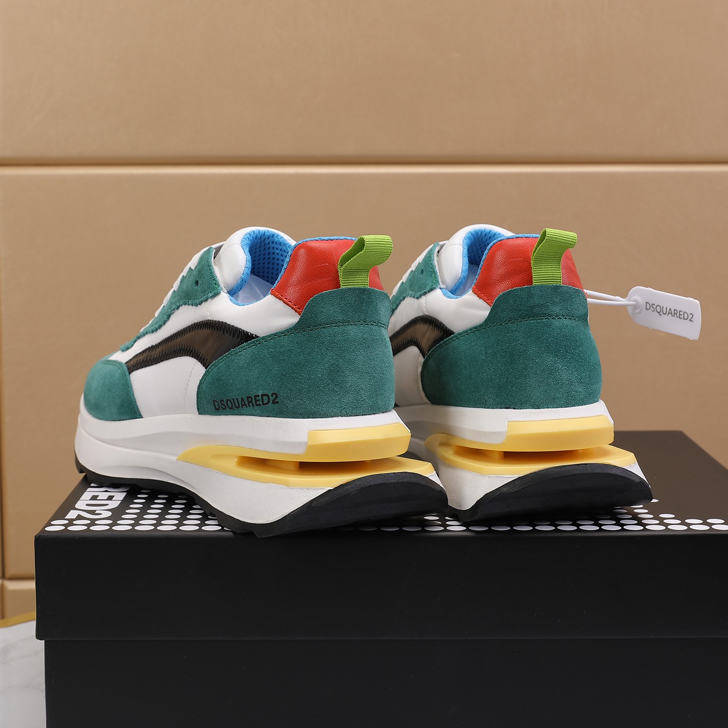 Men O*ff W*hite Top Sneakers