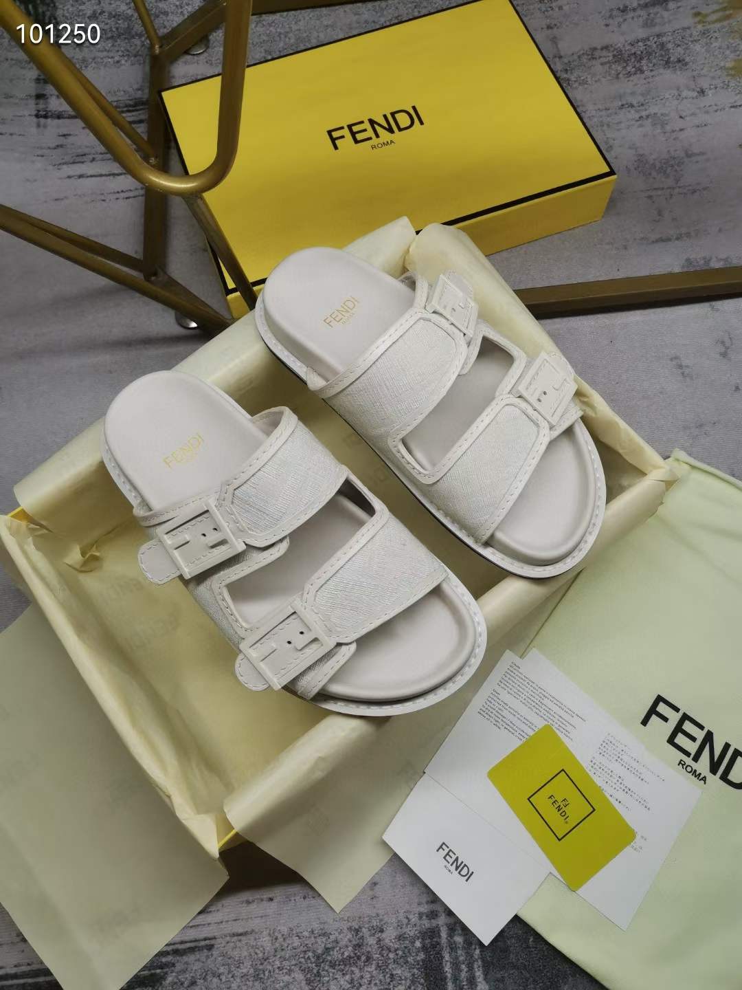 Women Men F*endi Top Sandals ( )