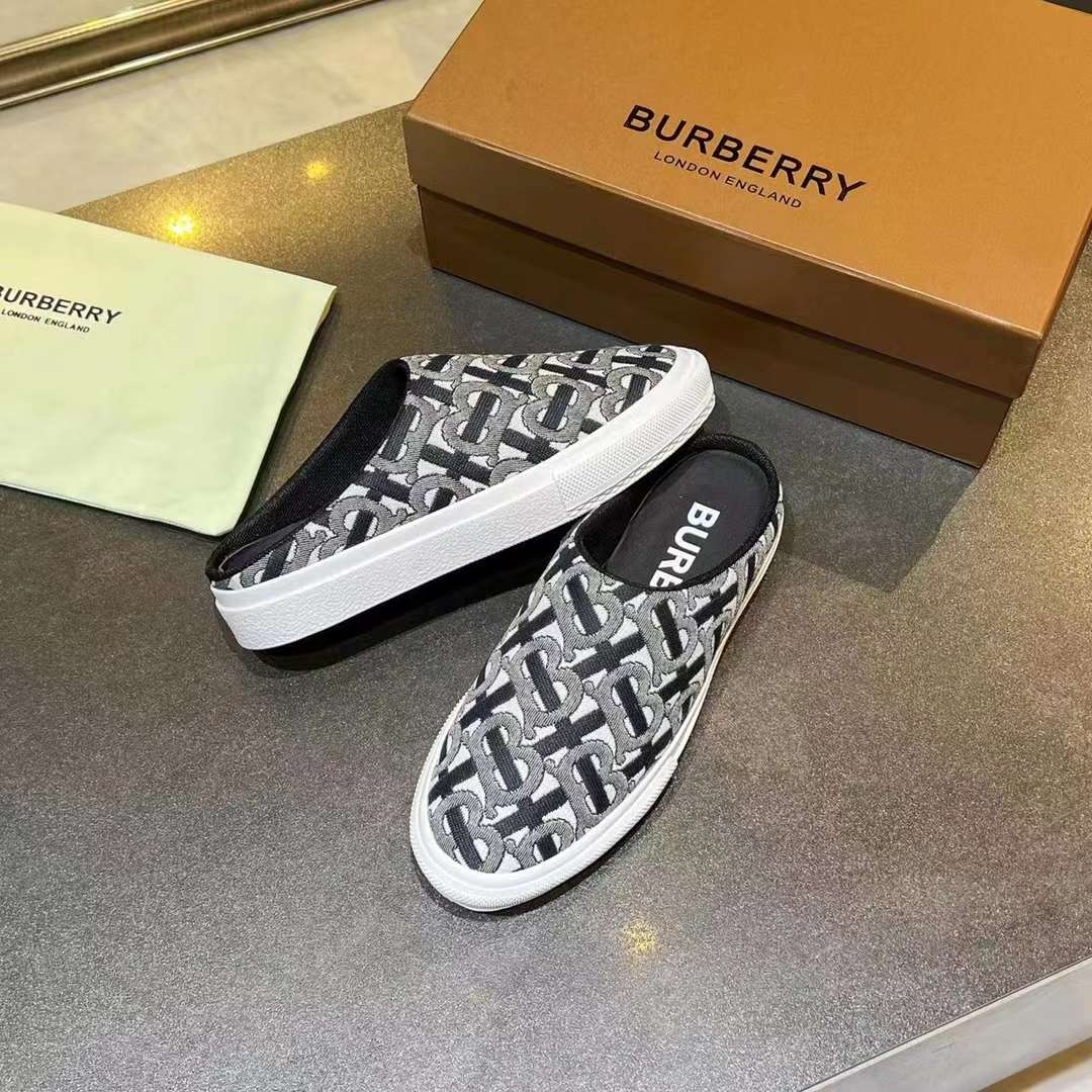 Men Women B*rberry Sneaker ()