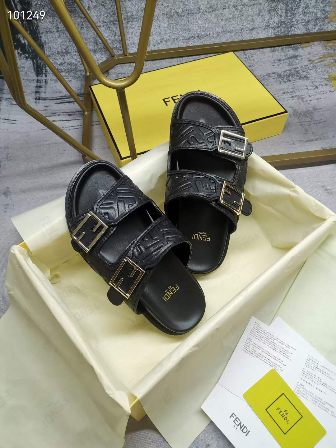 Women Men F*endi Top Sandals （ ）