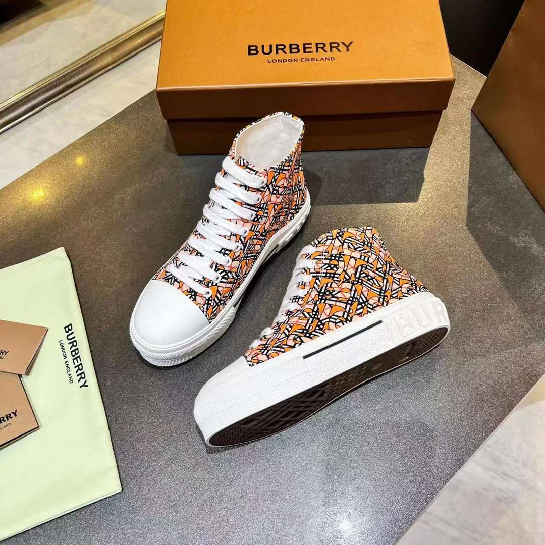 Men Women B*rberry Sneaker ()