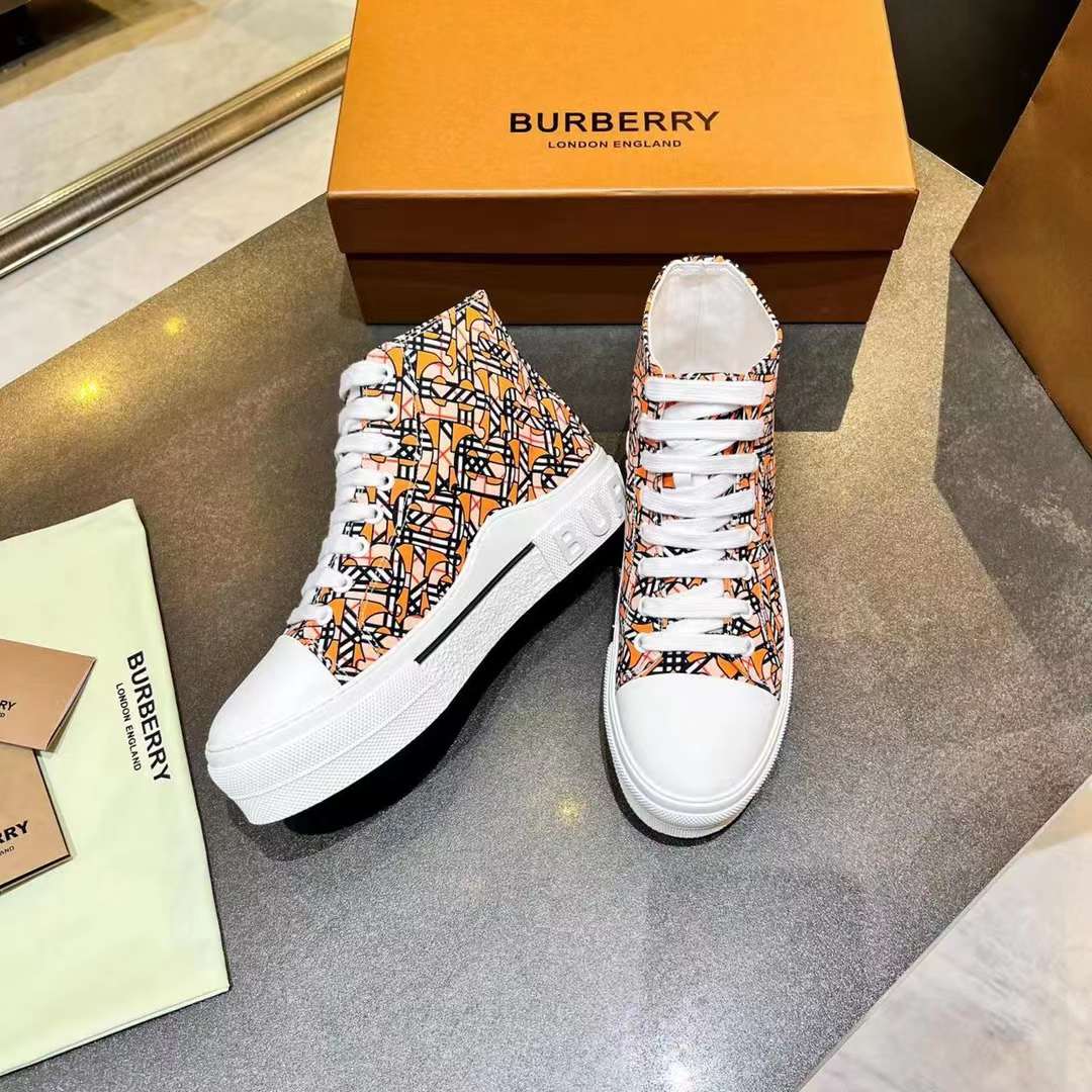 Men Women B*rberry Sneaker ()
