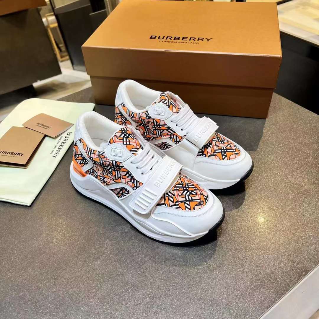 Men Women B*rberry Sneaker ()