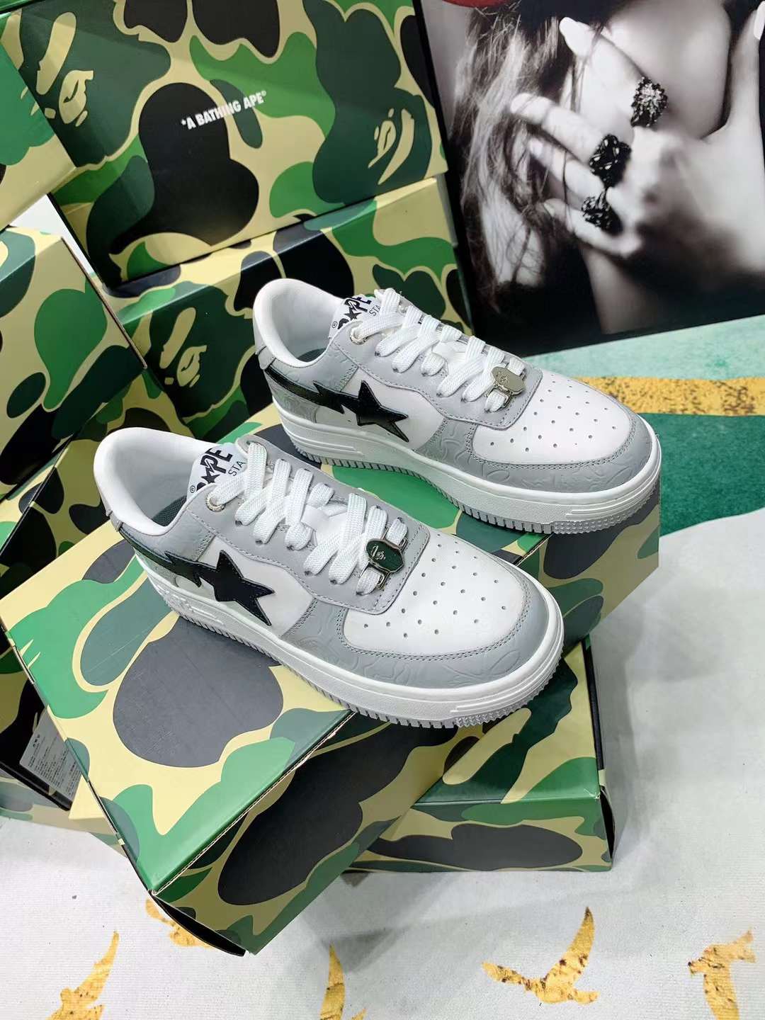 Men Women B*ape sta low Top Sneaker