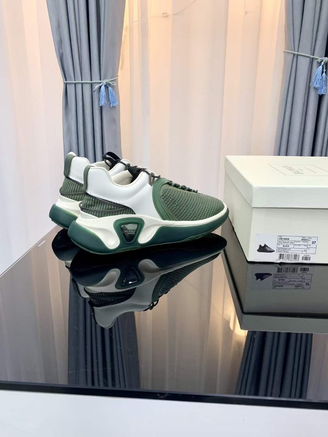 Men Women B*almain Top Sneakers