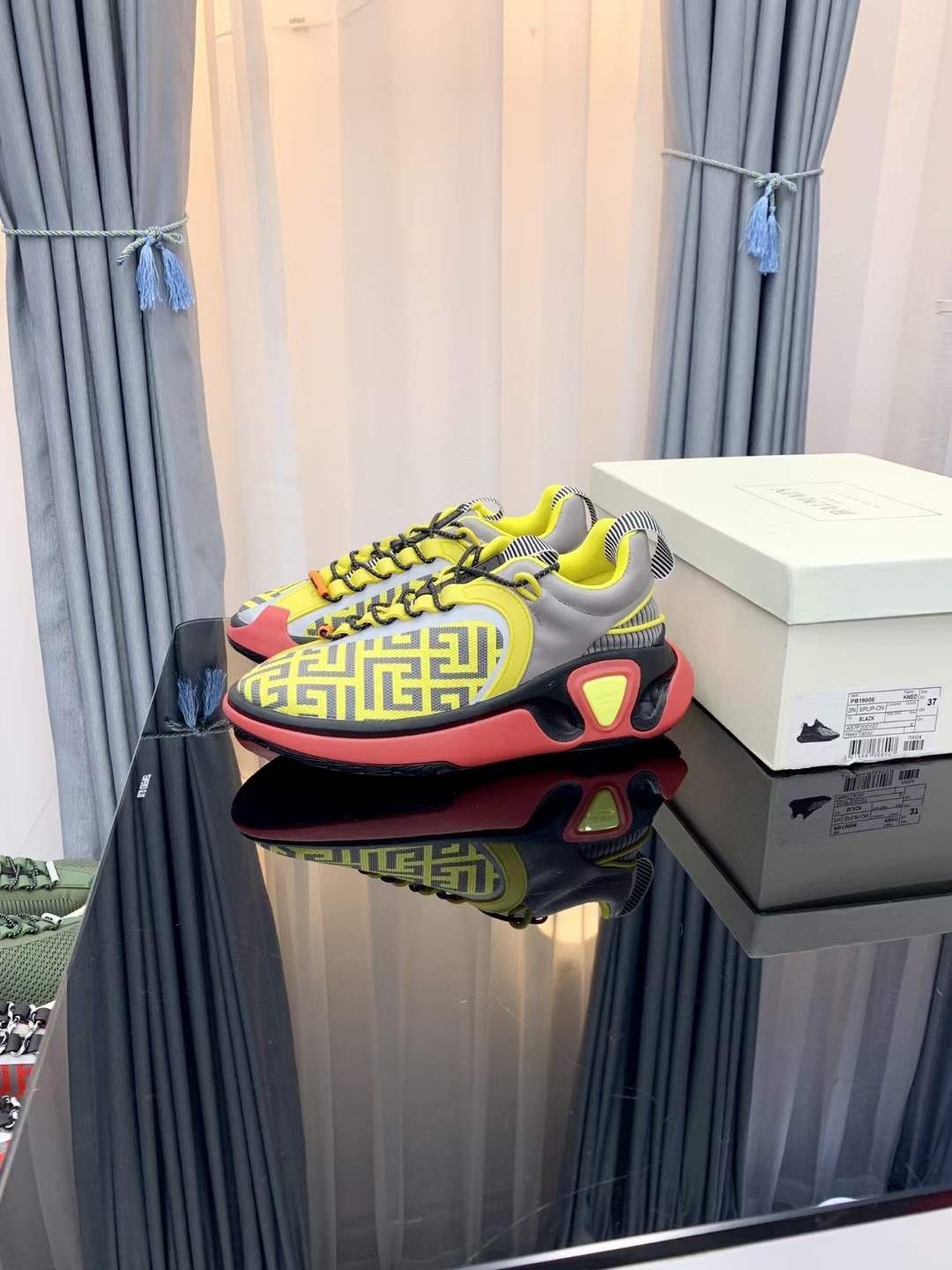 Men Women B*almain Top Sneakers