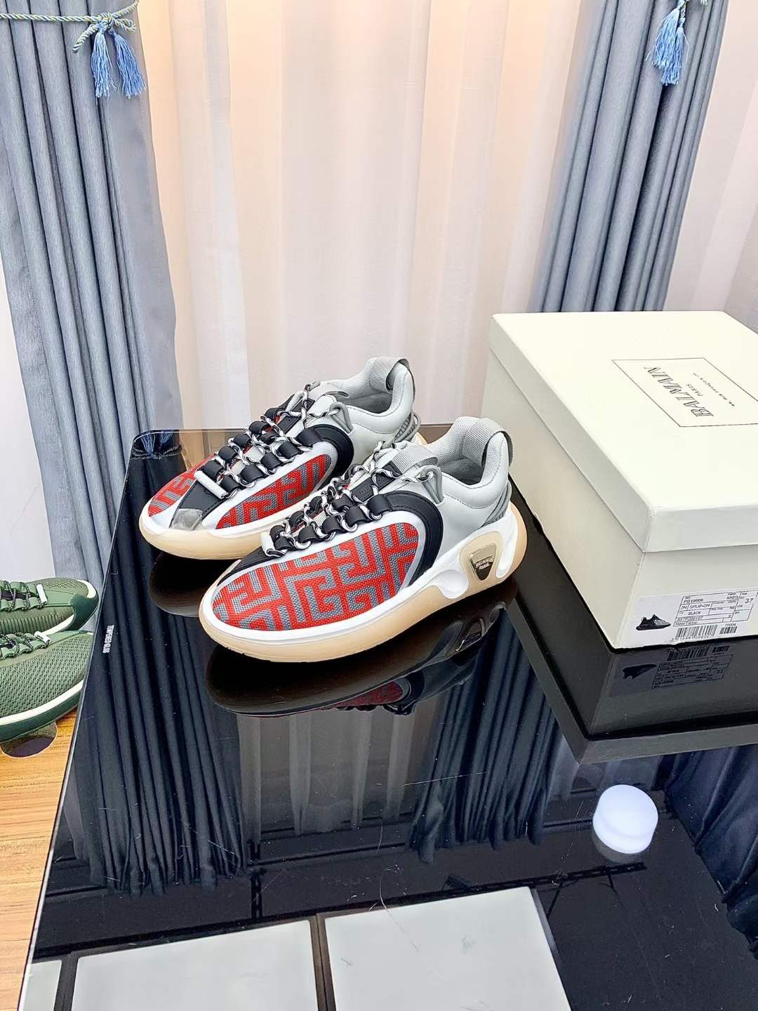 Men Women B*almain Top Sneakers