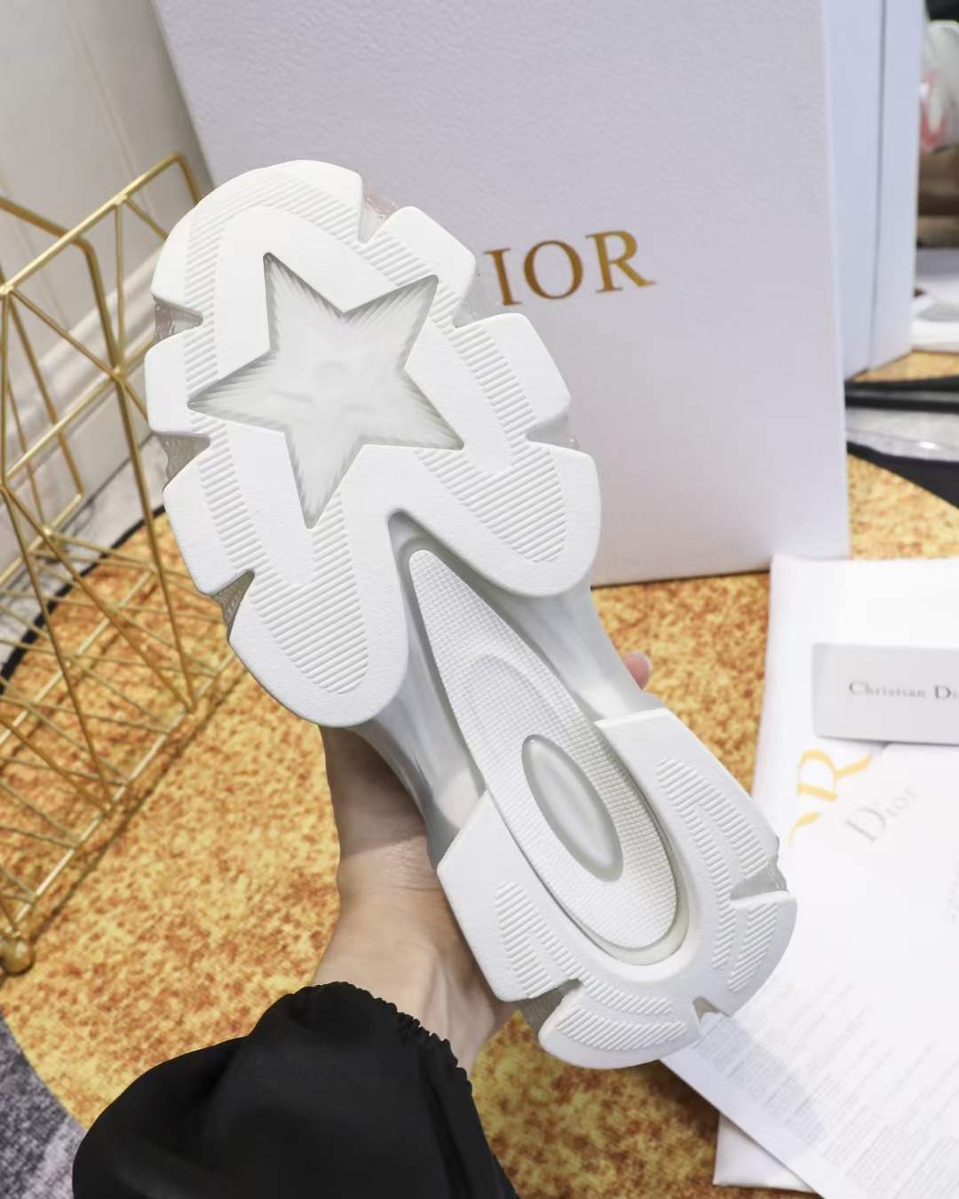 Men Women D*ior Top Sneakers ()