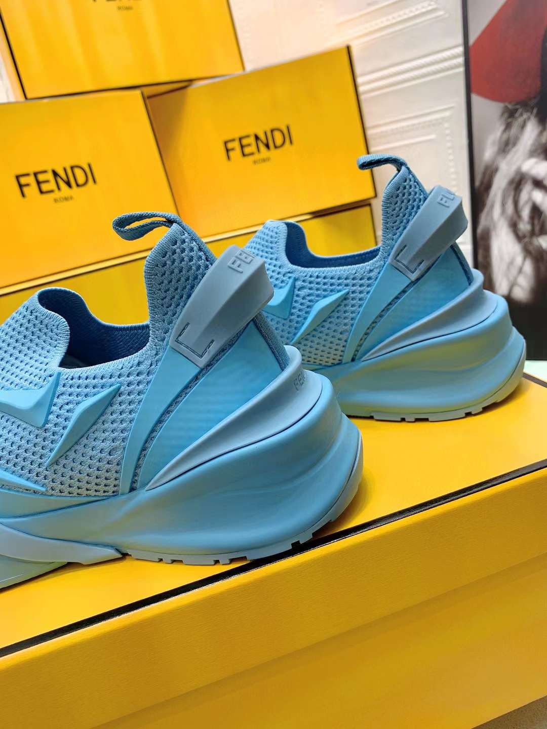 Men Women F*endi Top Sneaker ( )