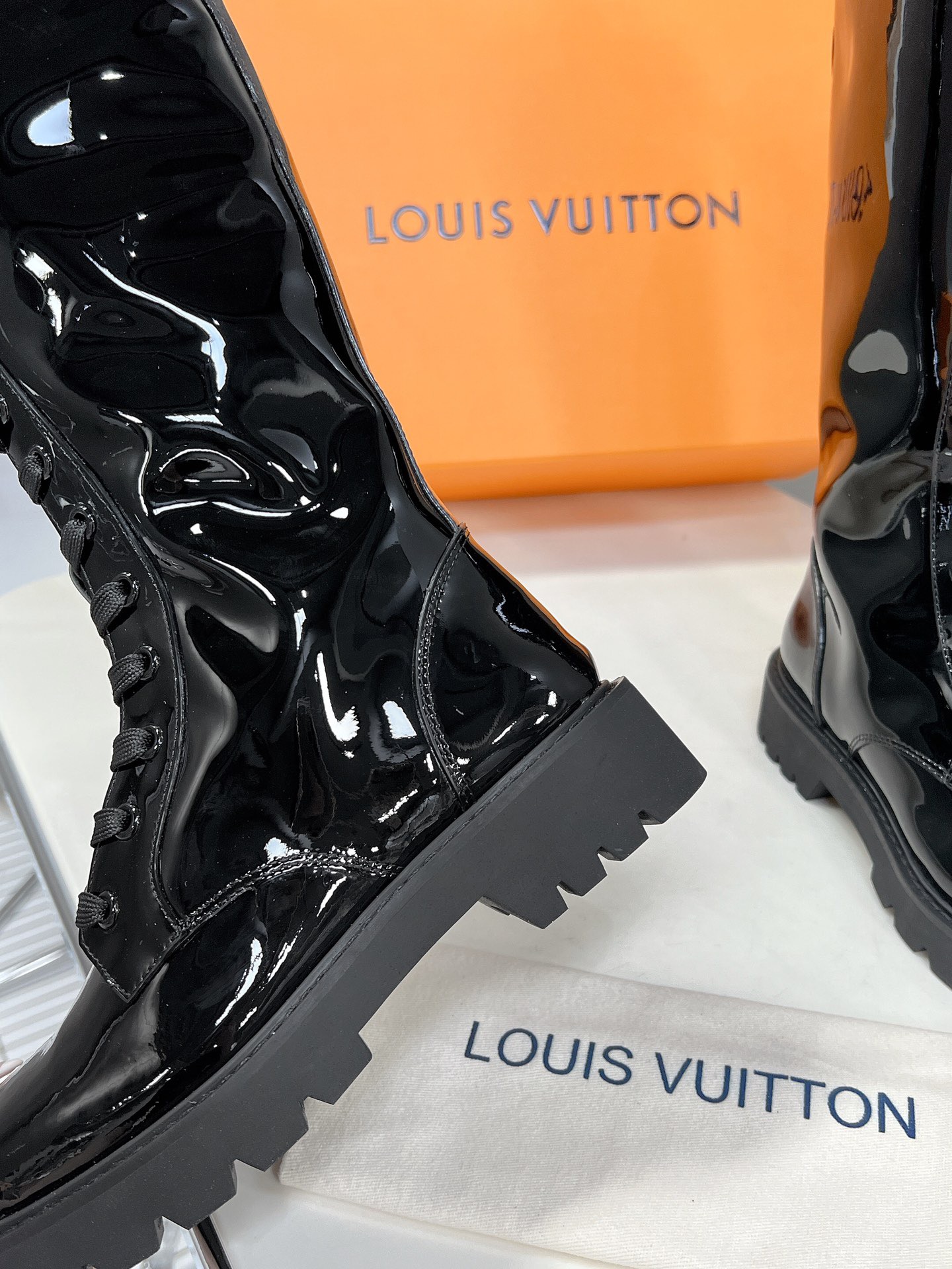 Women L*ouis V*uitton Top Boots Maikesneakers