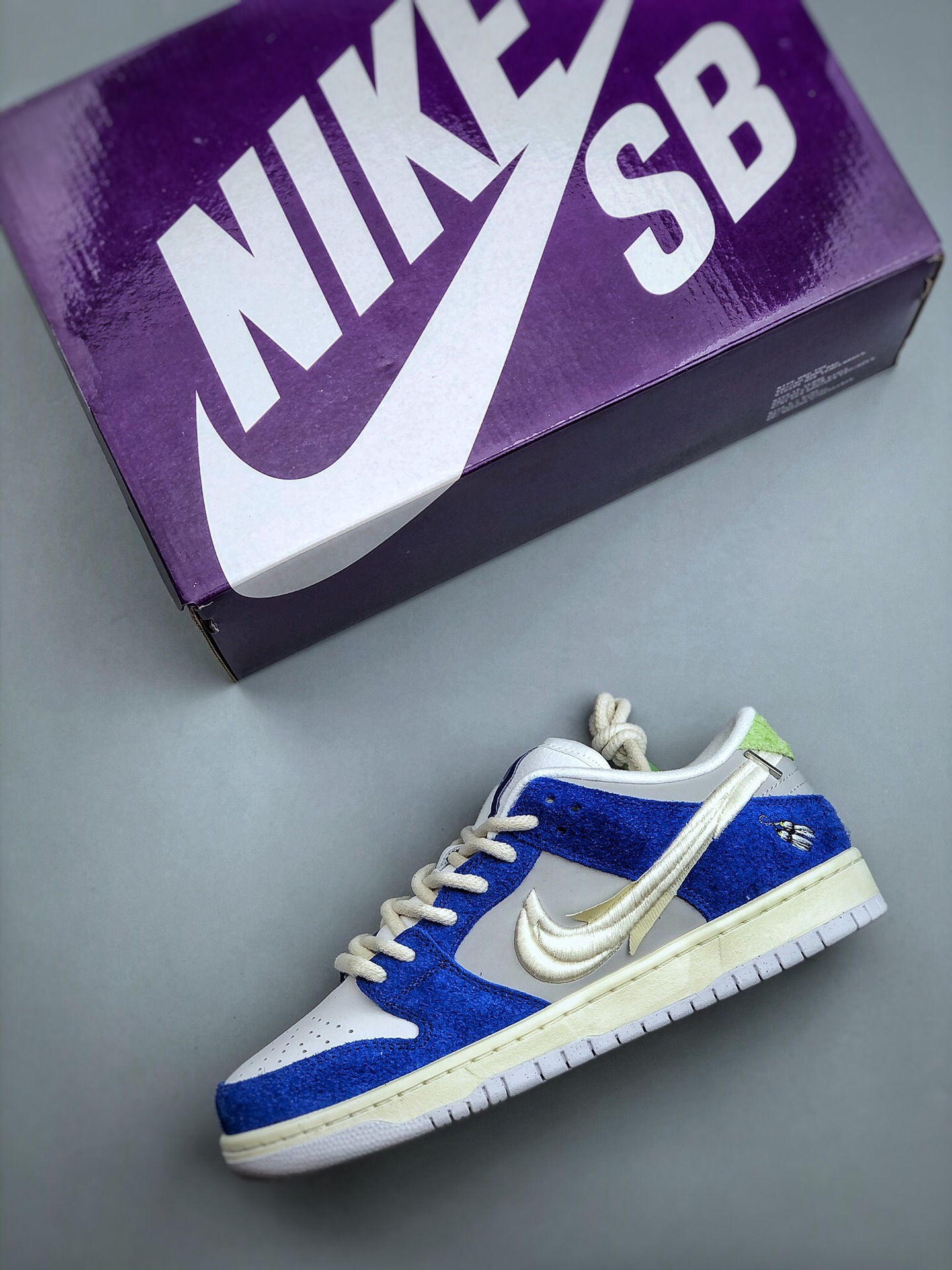 Streetwear X Nike dunk SB Low