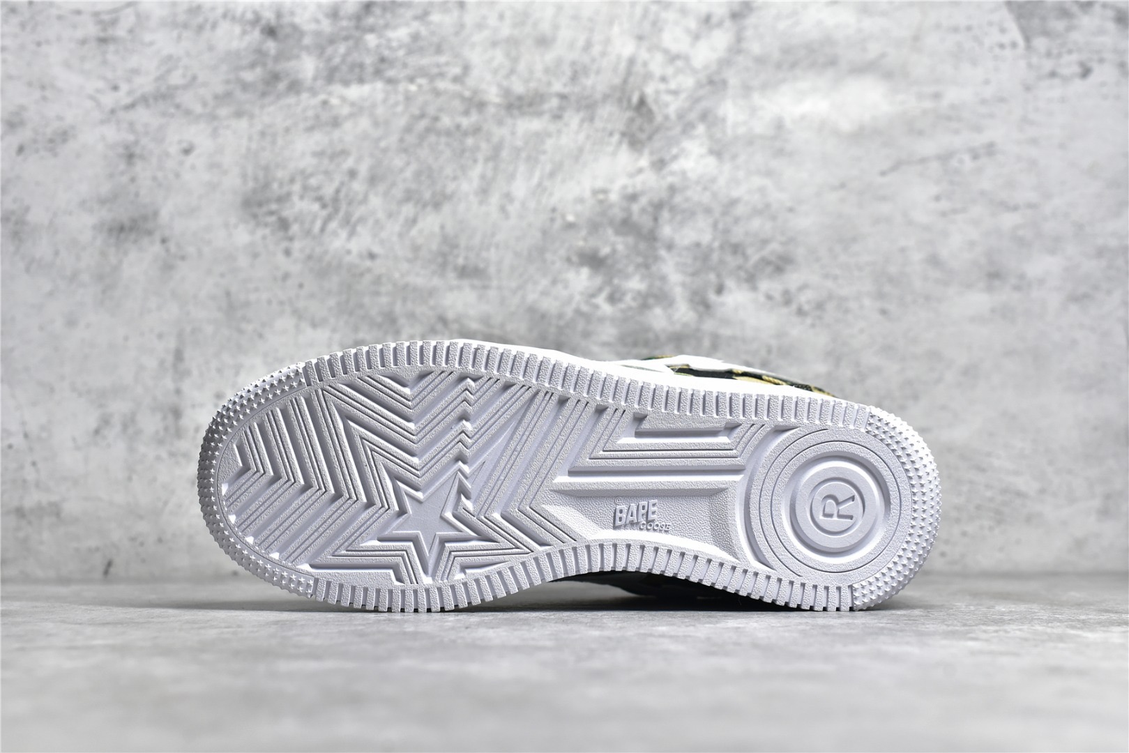 Men Women B*ape sta to low Top Sneaker