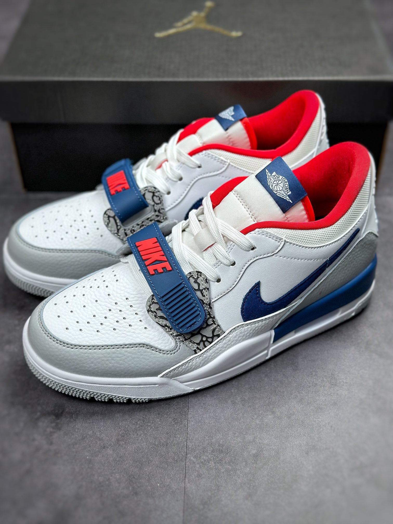 Air Jordan Legacy 312