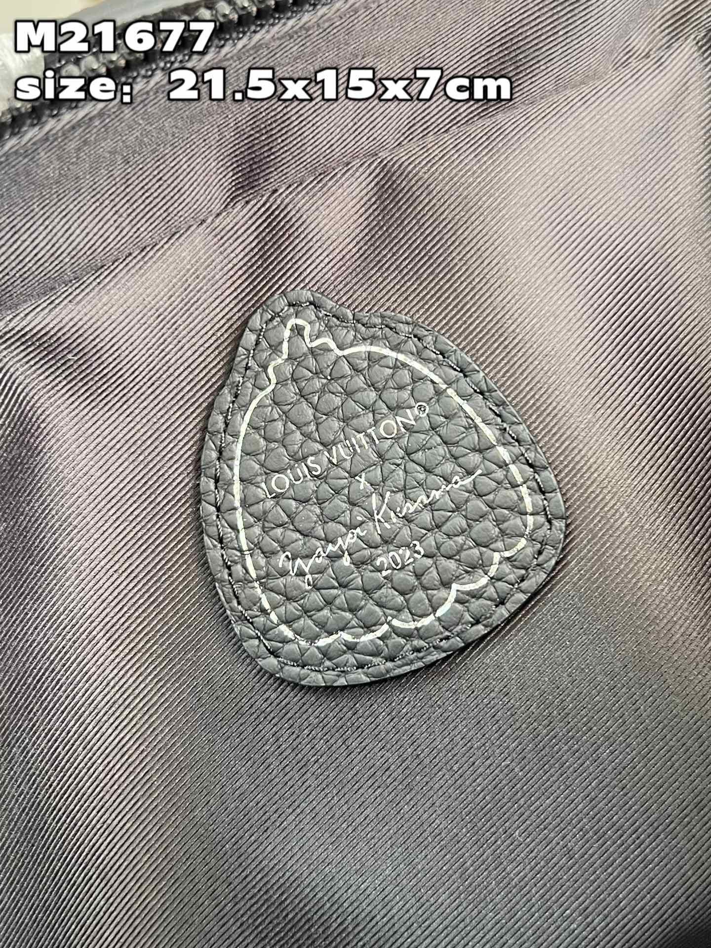 L*ouis V*uitton Top Bag