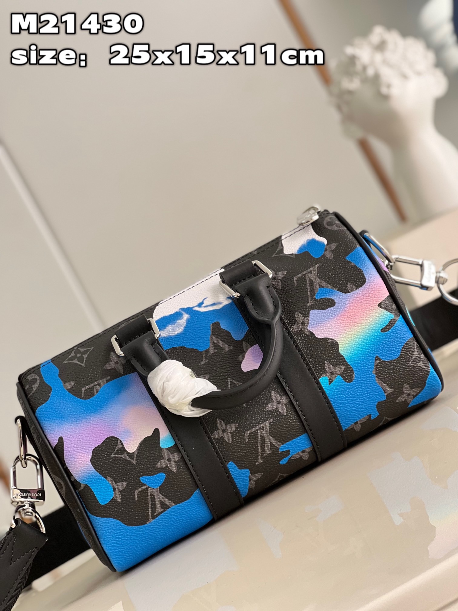 L*ouis V*uitton Top Bag