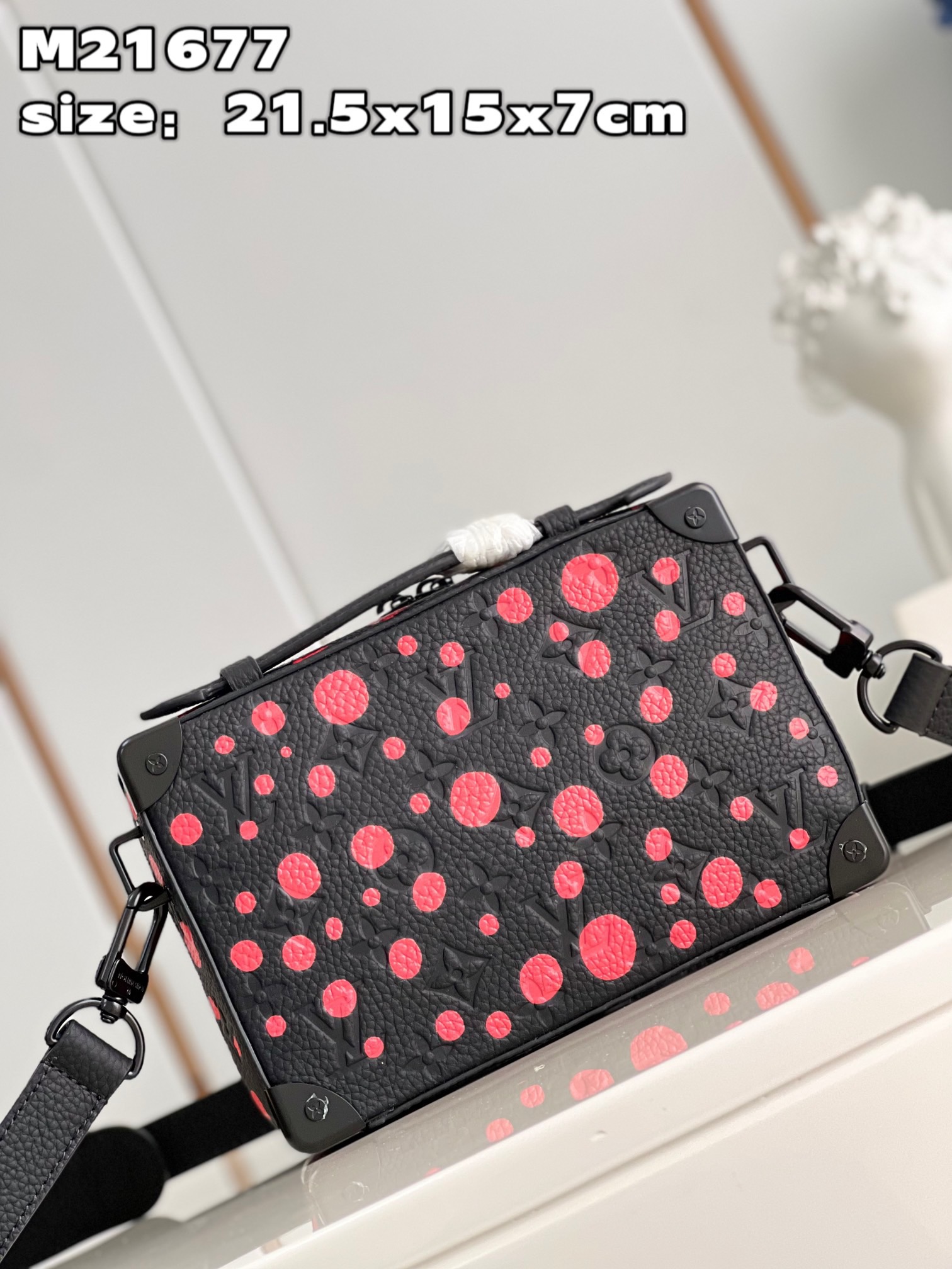 L*ouis V*uitton Top Bag