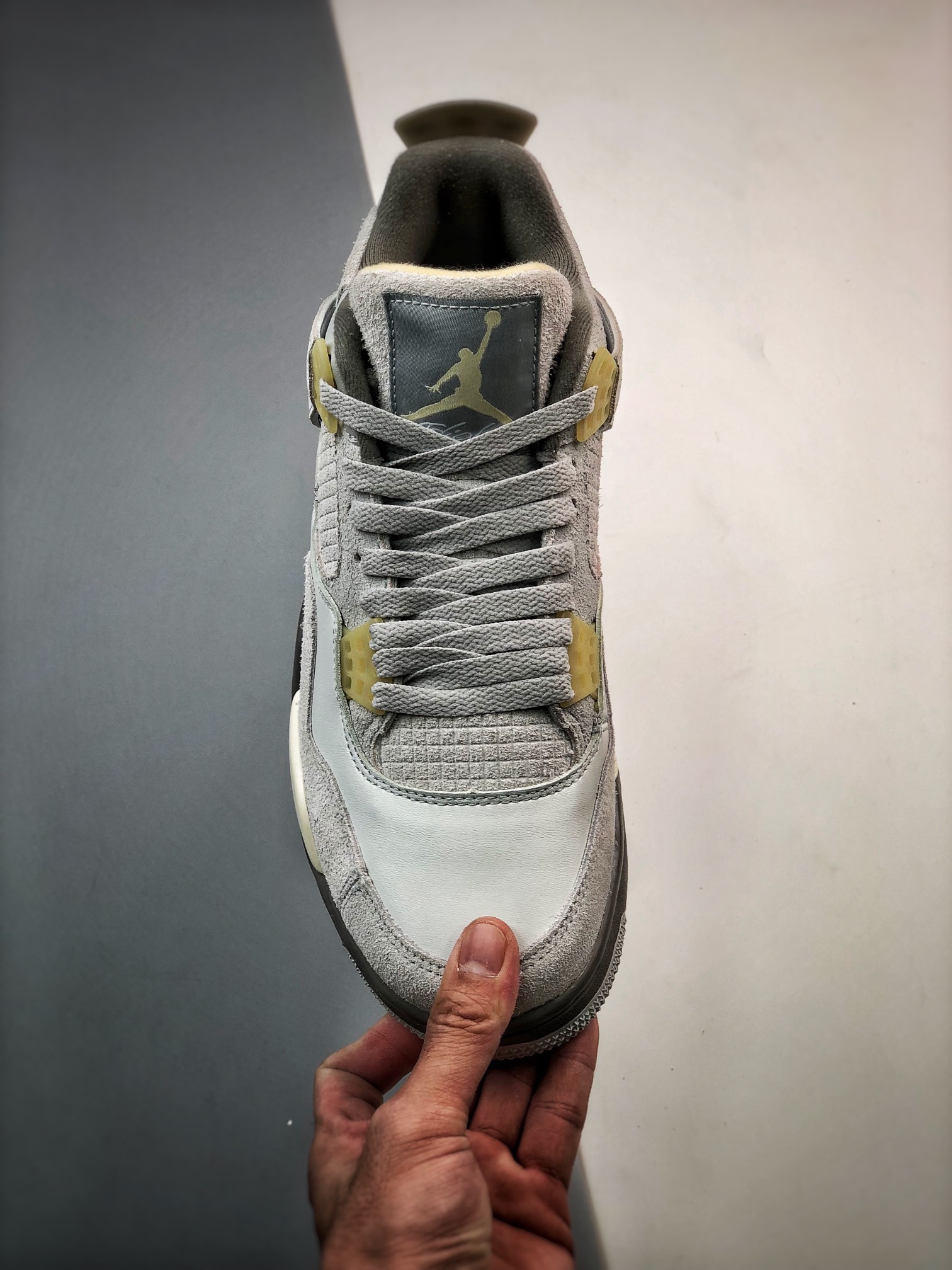 Nike Air Jordan 4 Retro