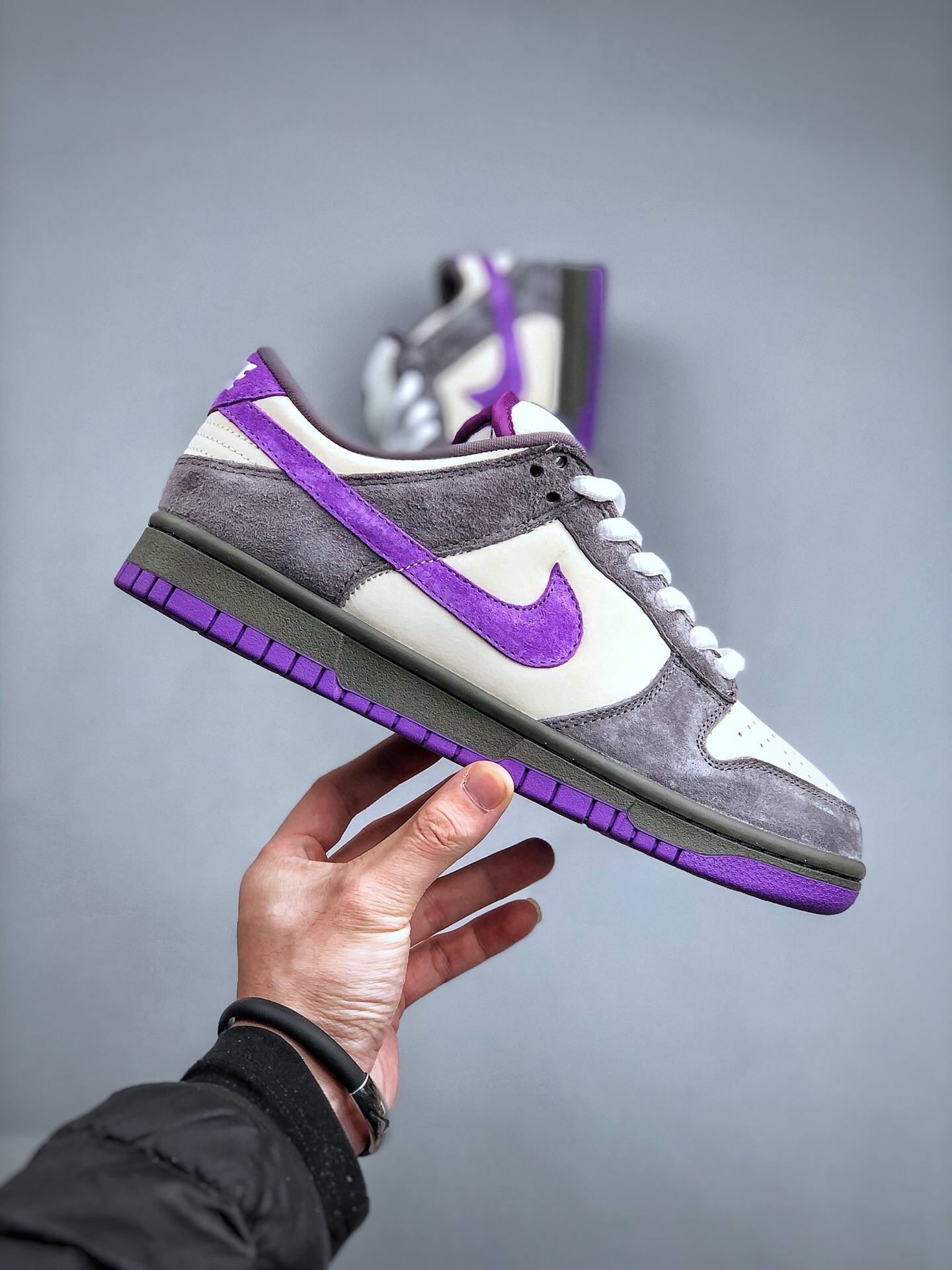 Nike SB Dunk low purple pigeon