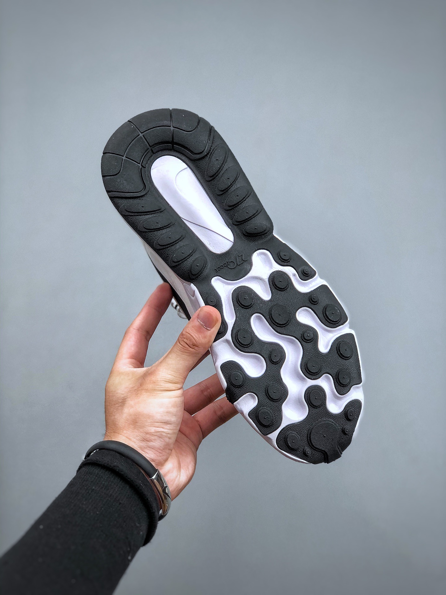 Nike Air Max 270 react se270 ( )