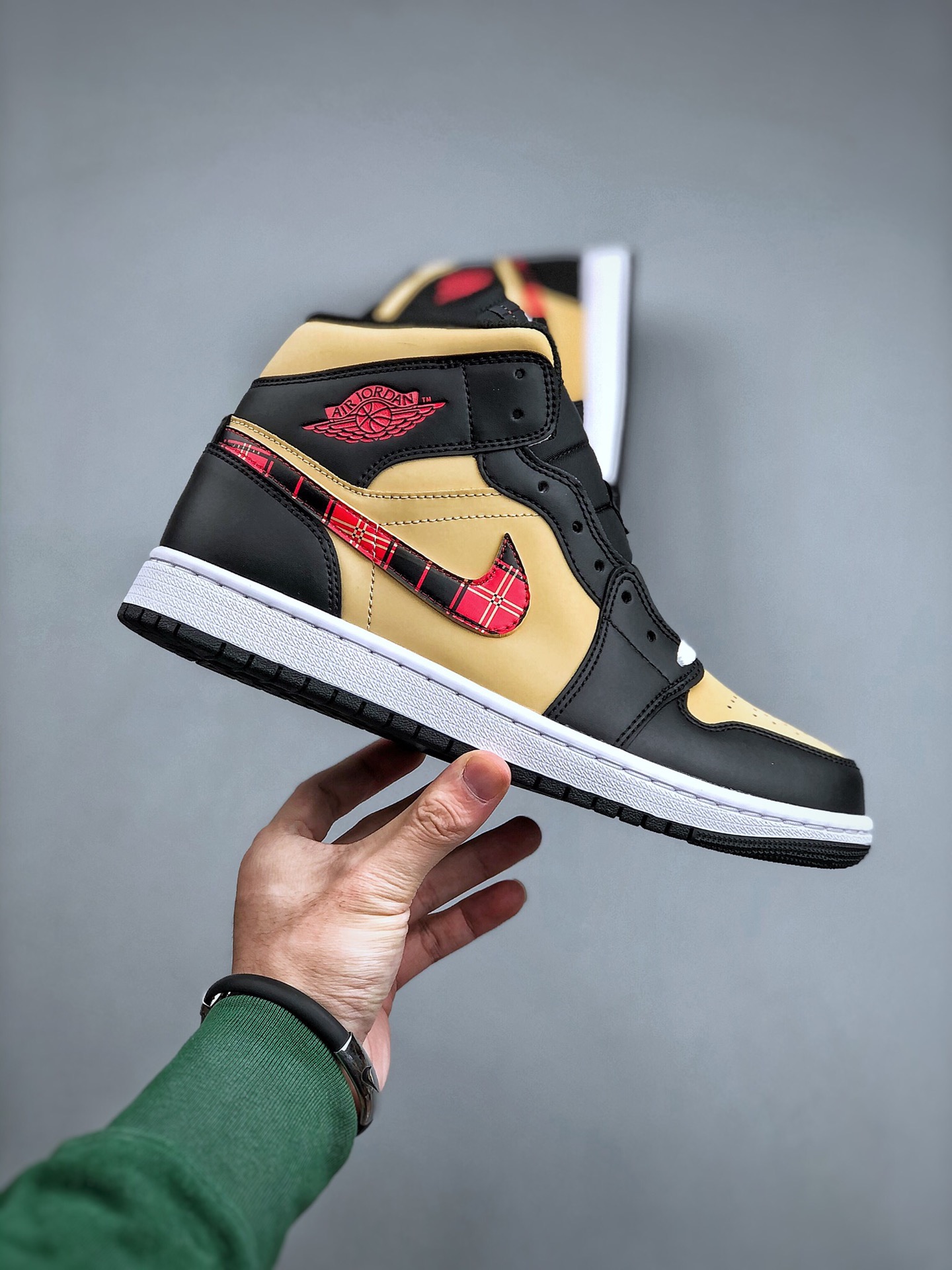 Nike Air Jordan 1 High AJ1