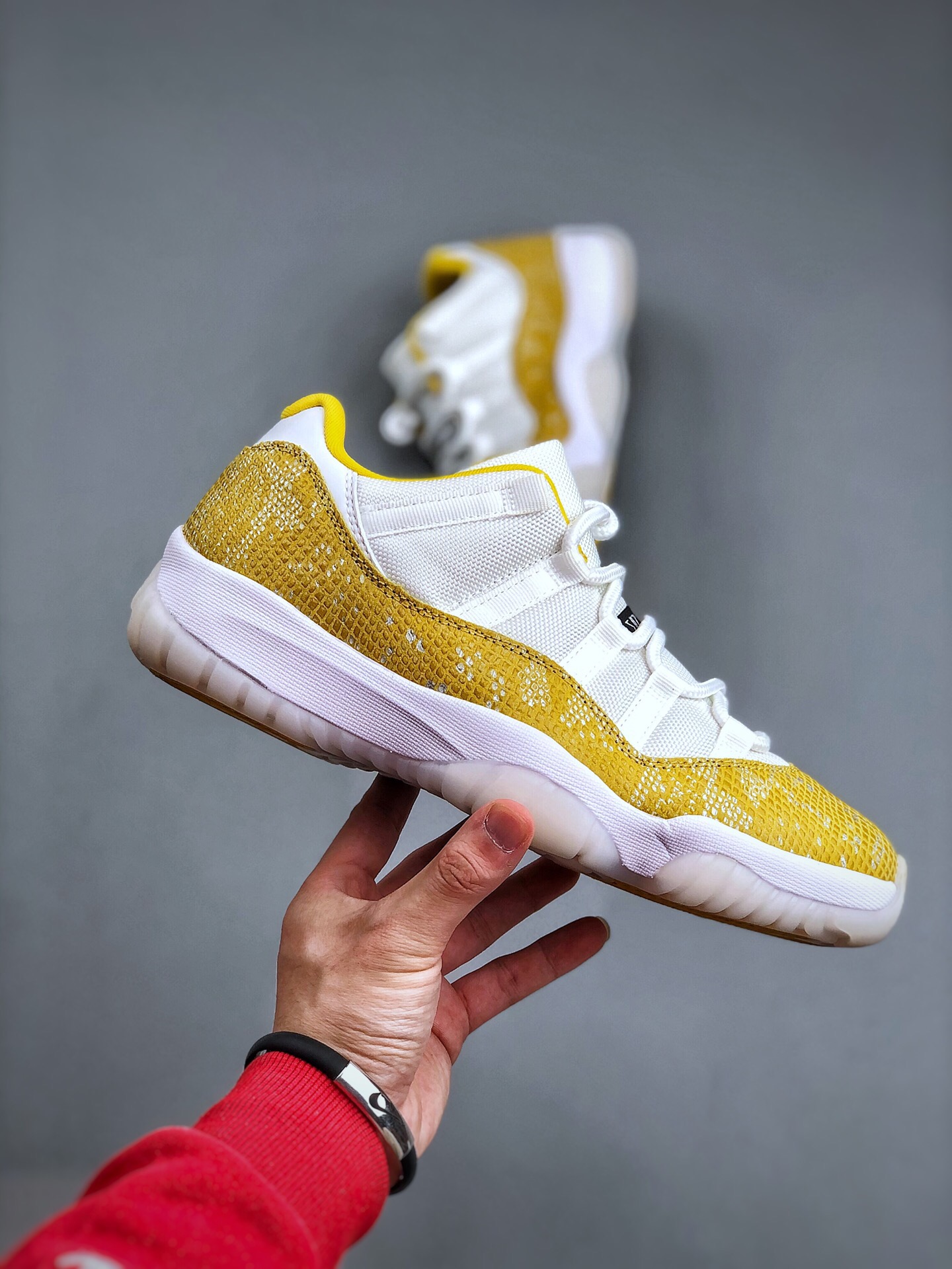 NIKE Air Jordan 11()