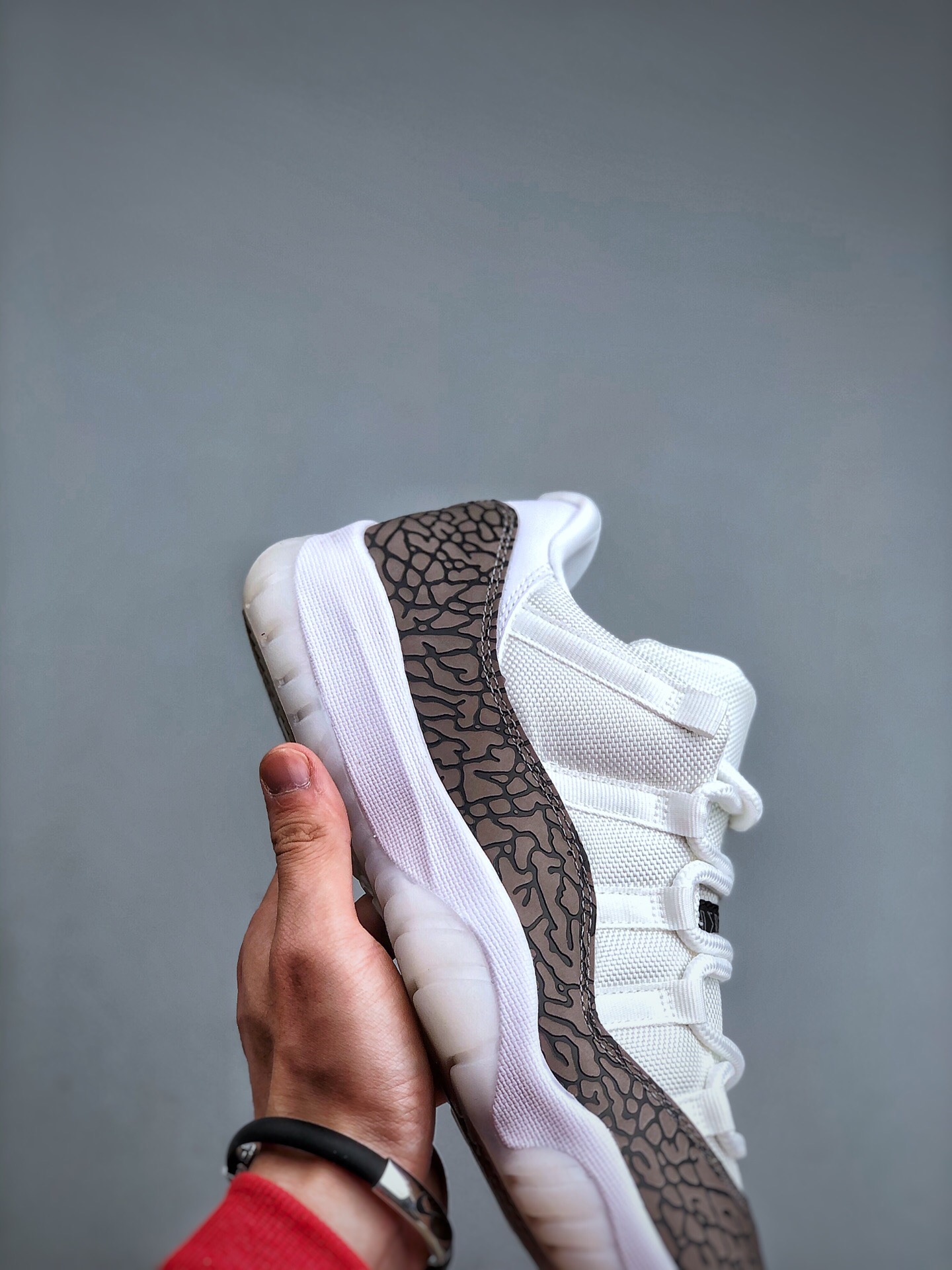 NIKE Air Jordan 11()