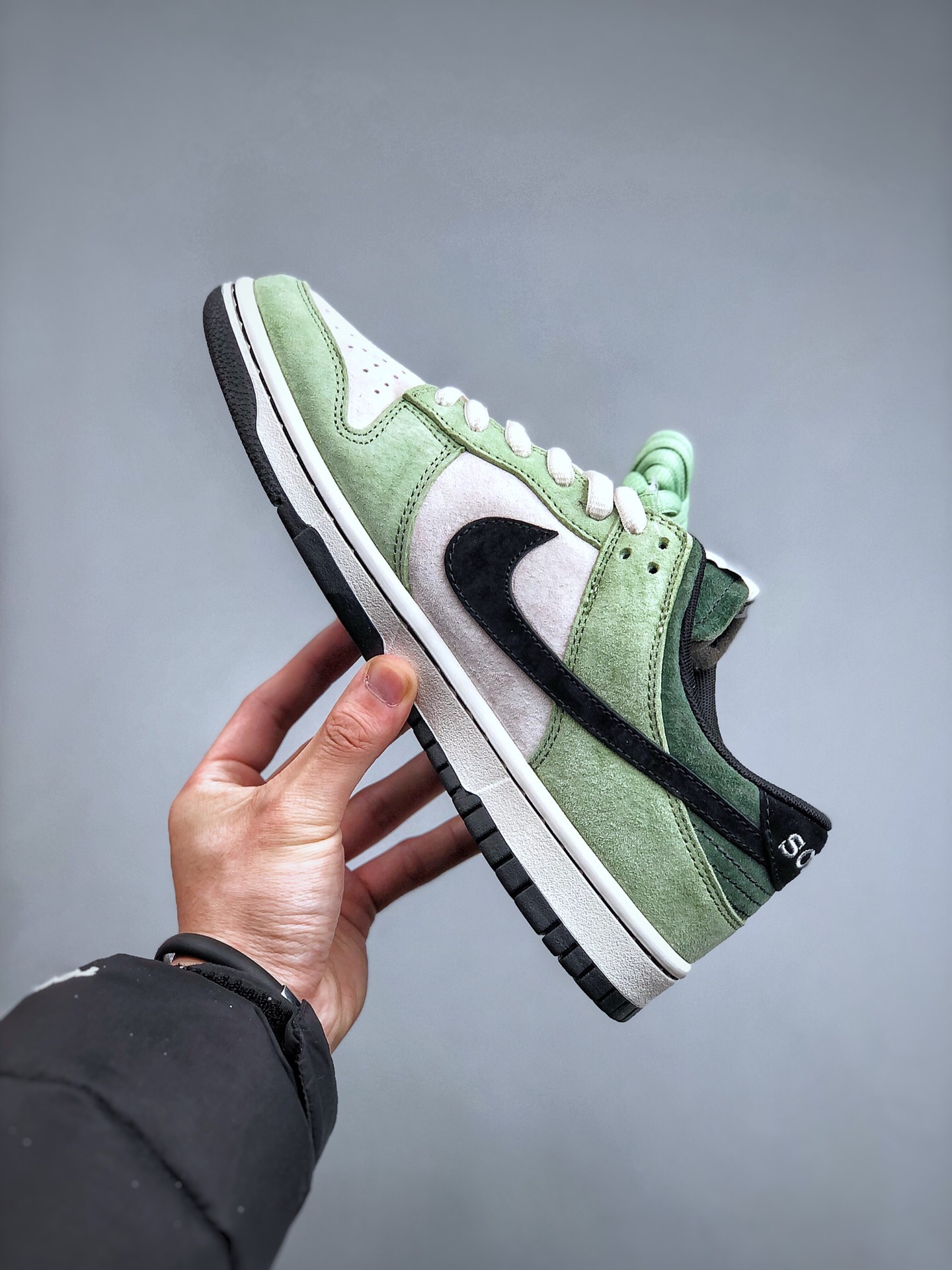 Nike SB Dunk Low
