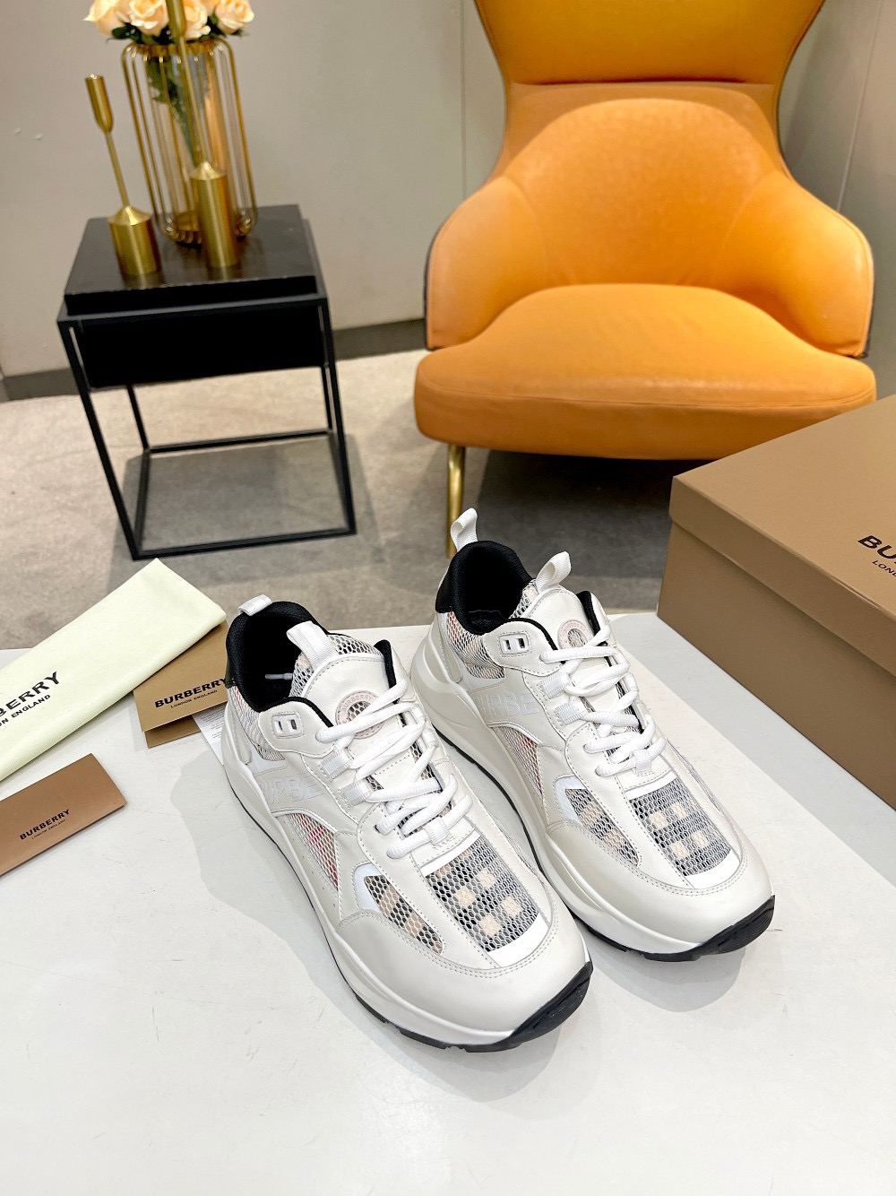 Men B*rberry Sneaker ()