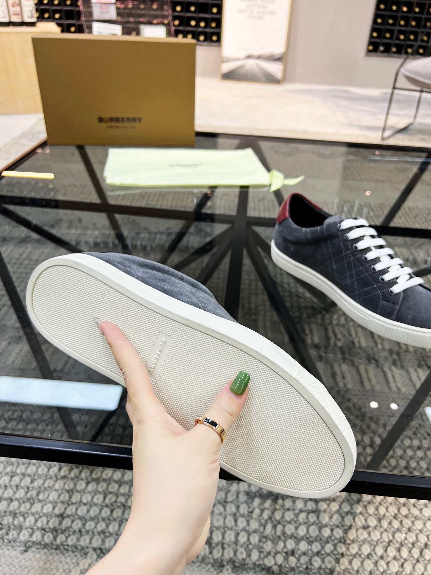 Men B*rberry Sneaker ()