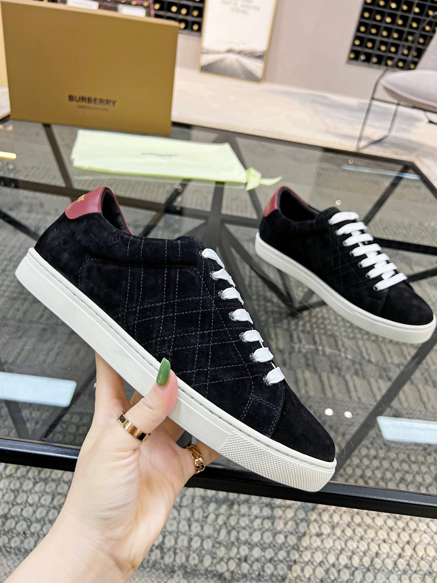 Men B*rberry Sneaker ()