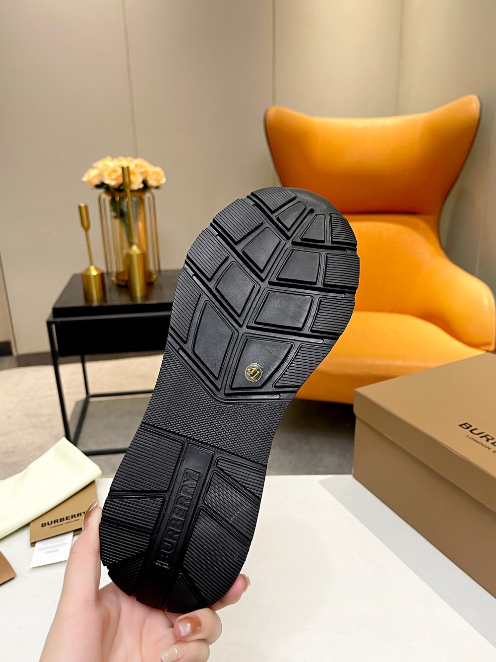 Men B*rberry Sneaker ()