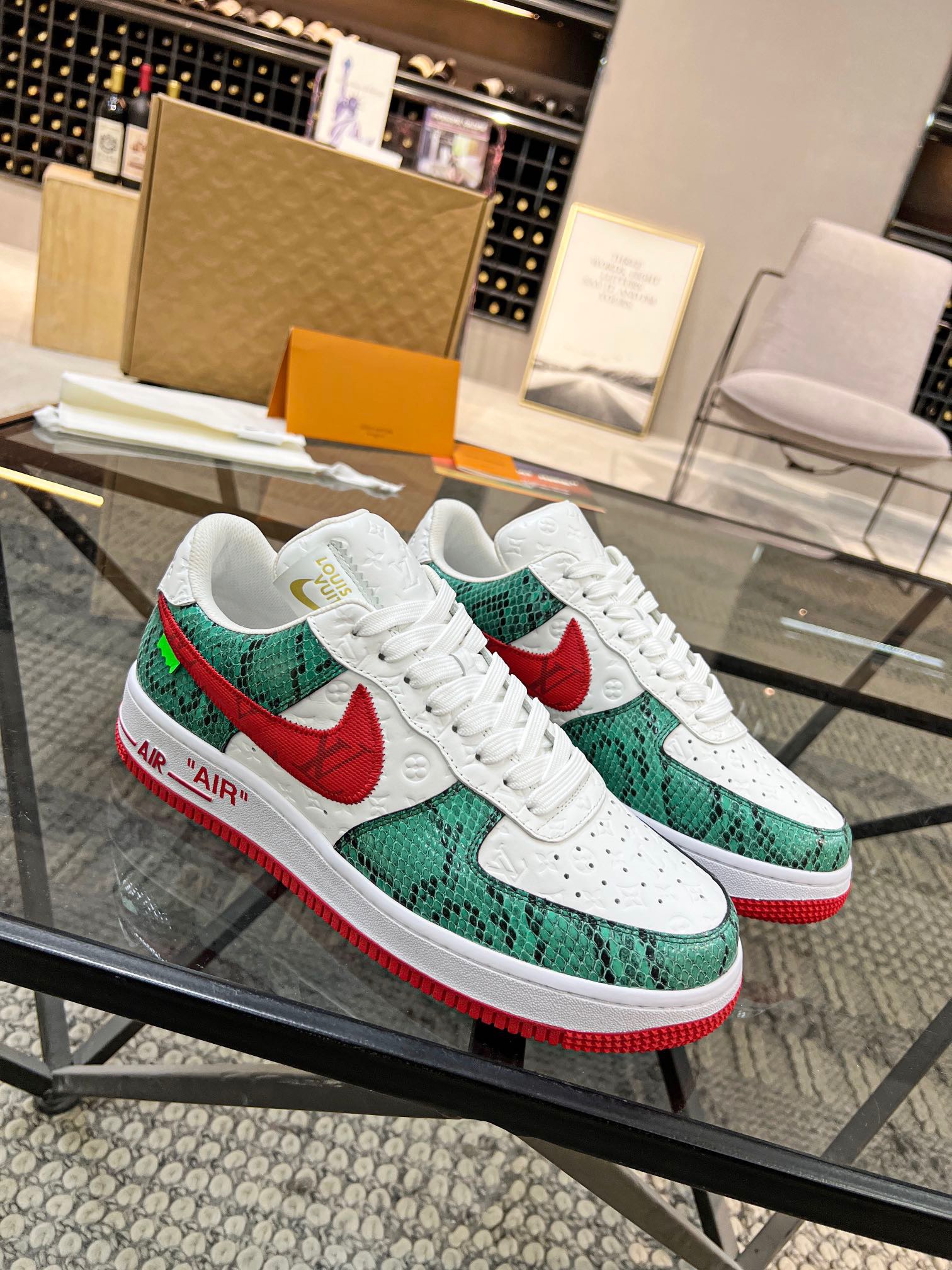 Men Women L*ouis V*uitton x NIKE Sneakers Maikesneakers