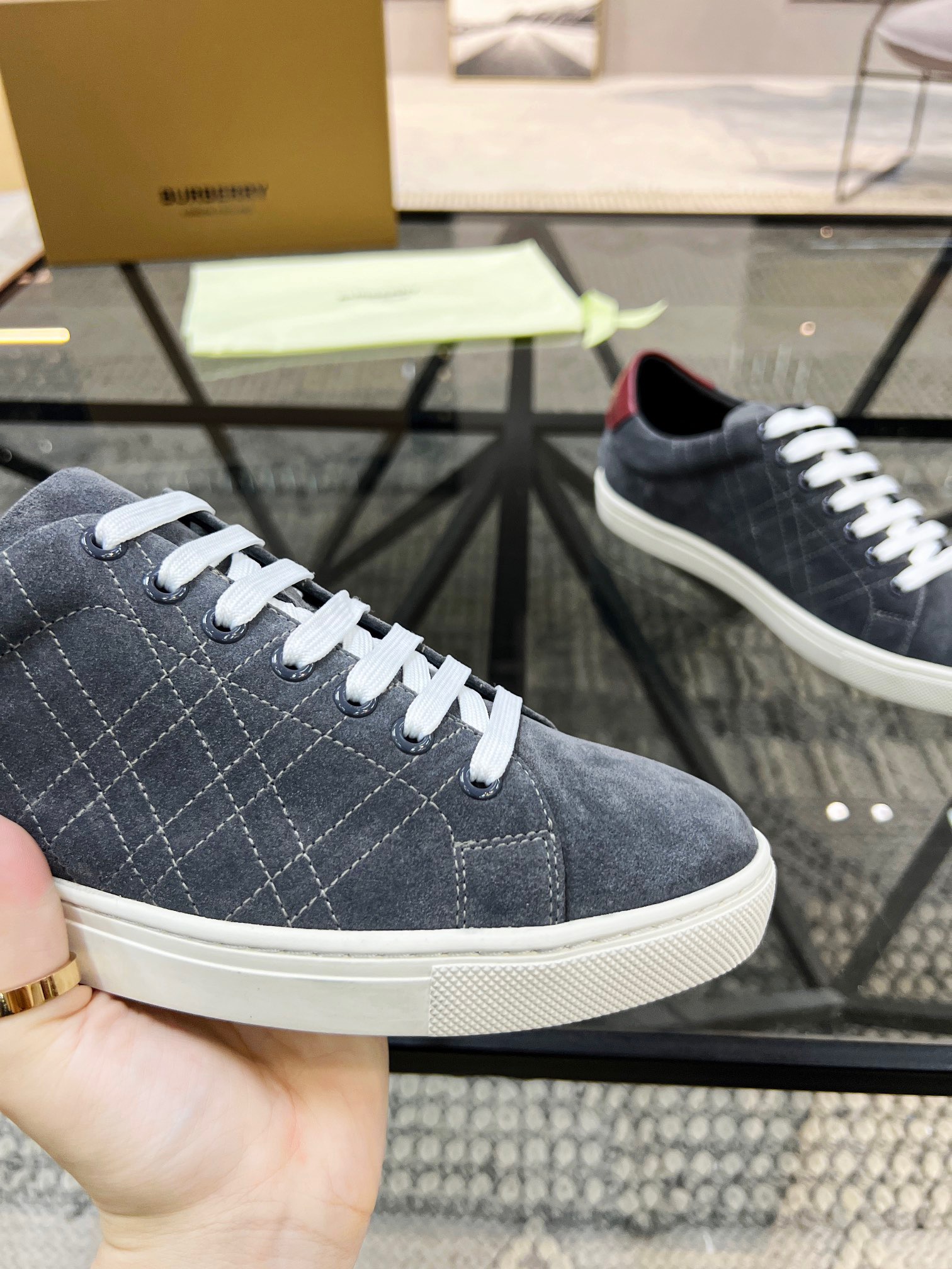 Men B*rberry Sneaker ()