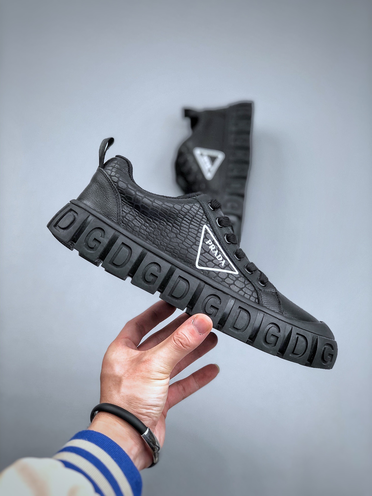 Men P*rada Top Sneaker （ ）