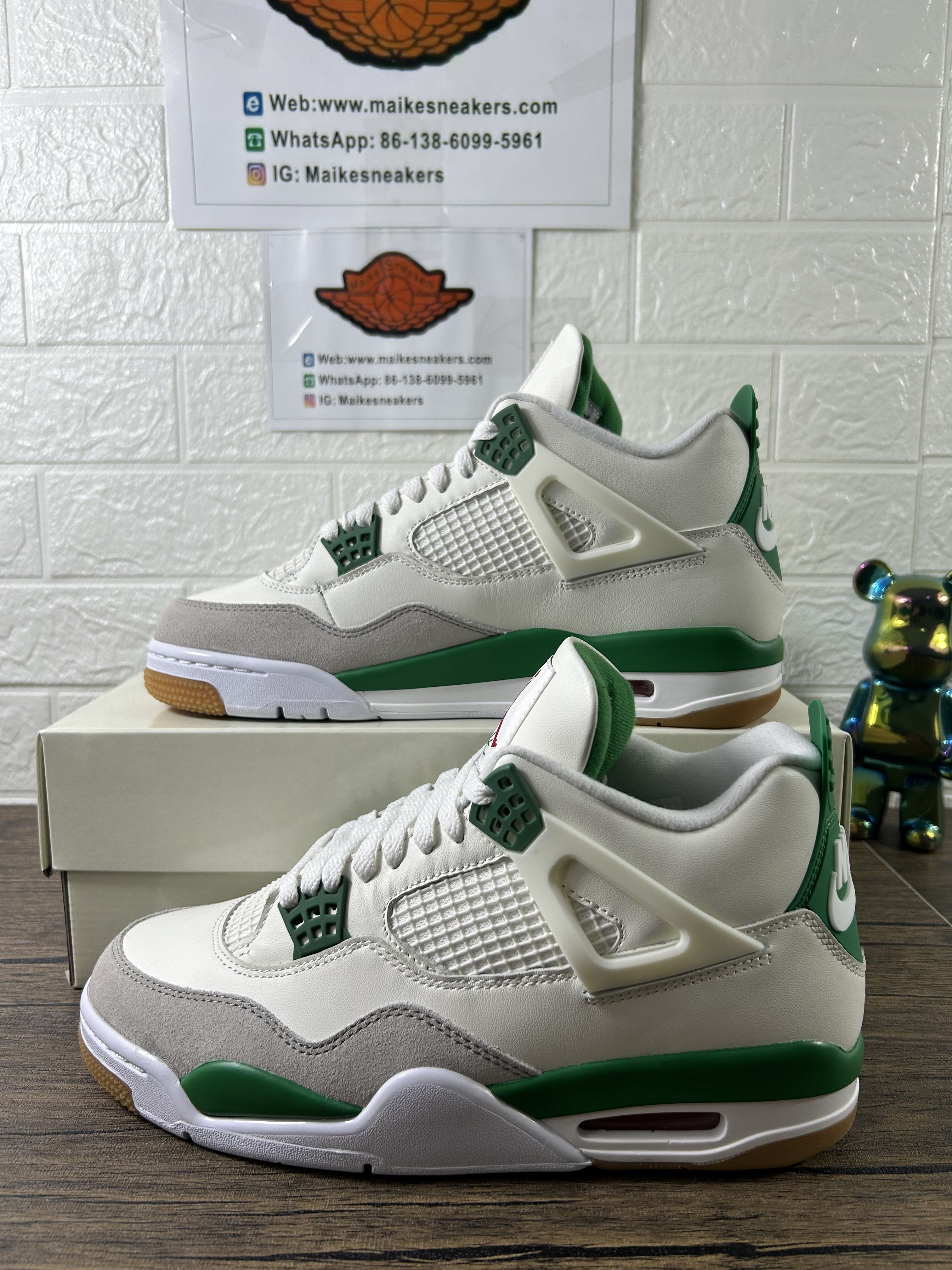 Nike Air Jordan 4 aj4  Pine Green