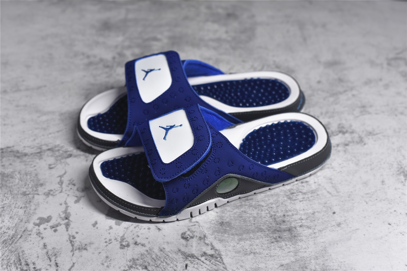 Nike Air Jordan 13 Slippers