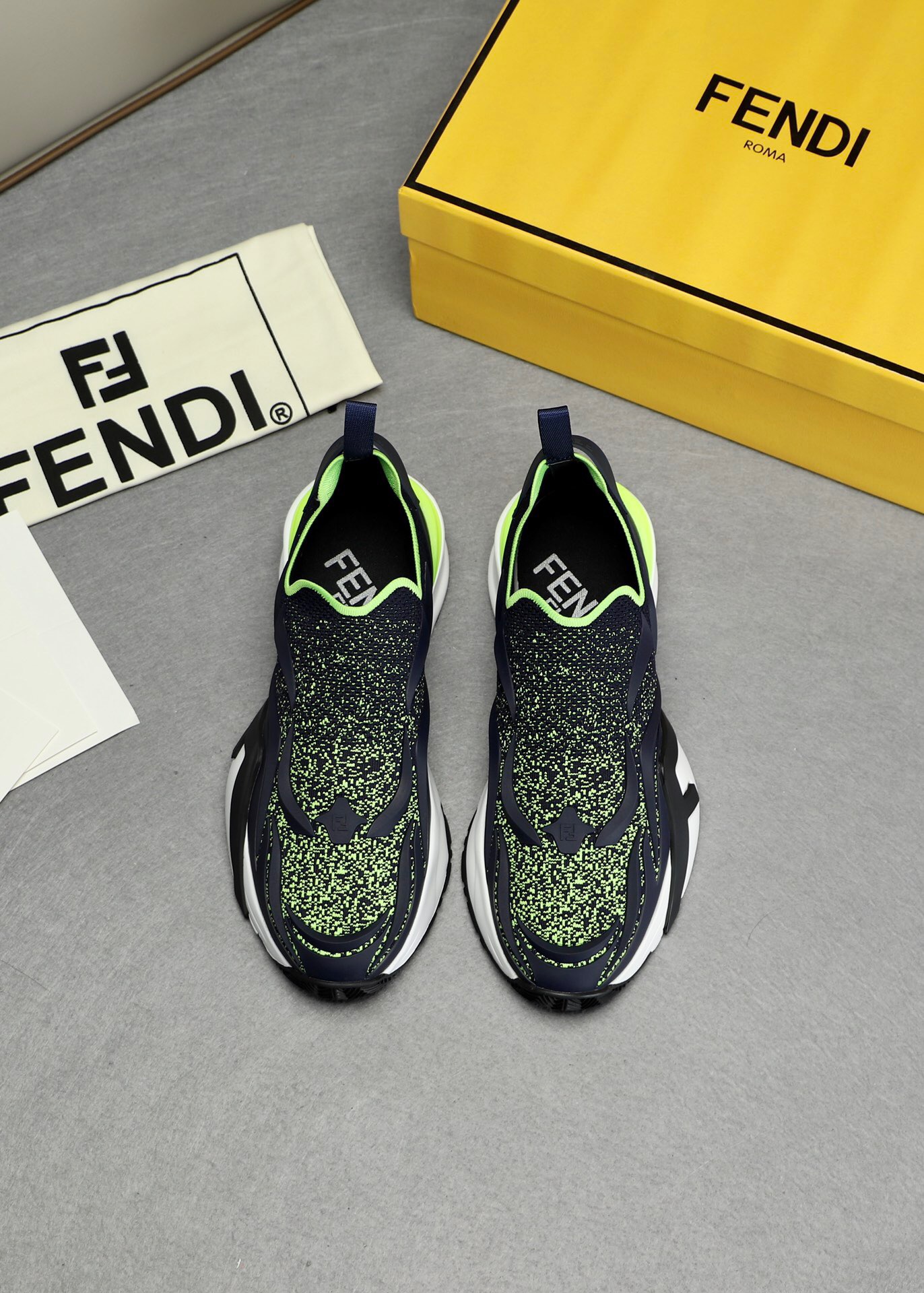 Men F*endi Top Sneaker ( )