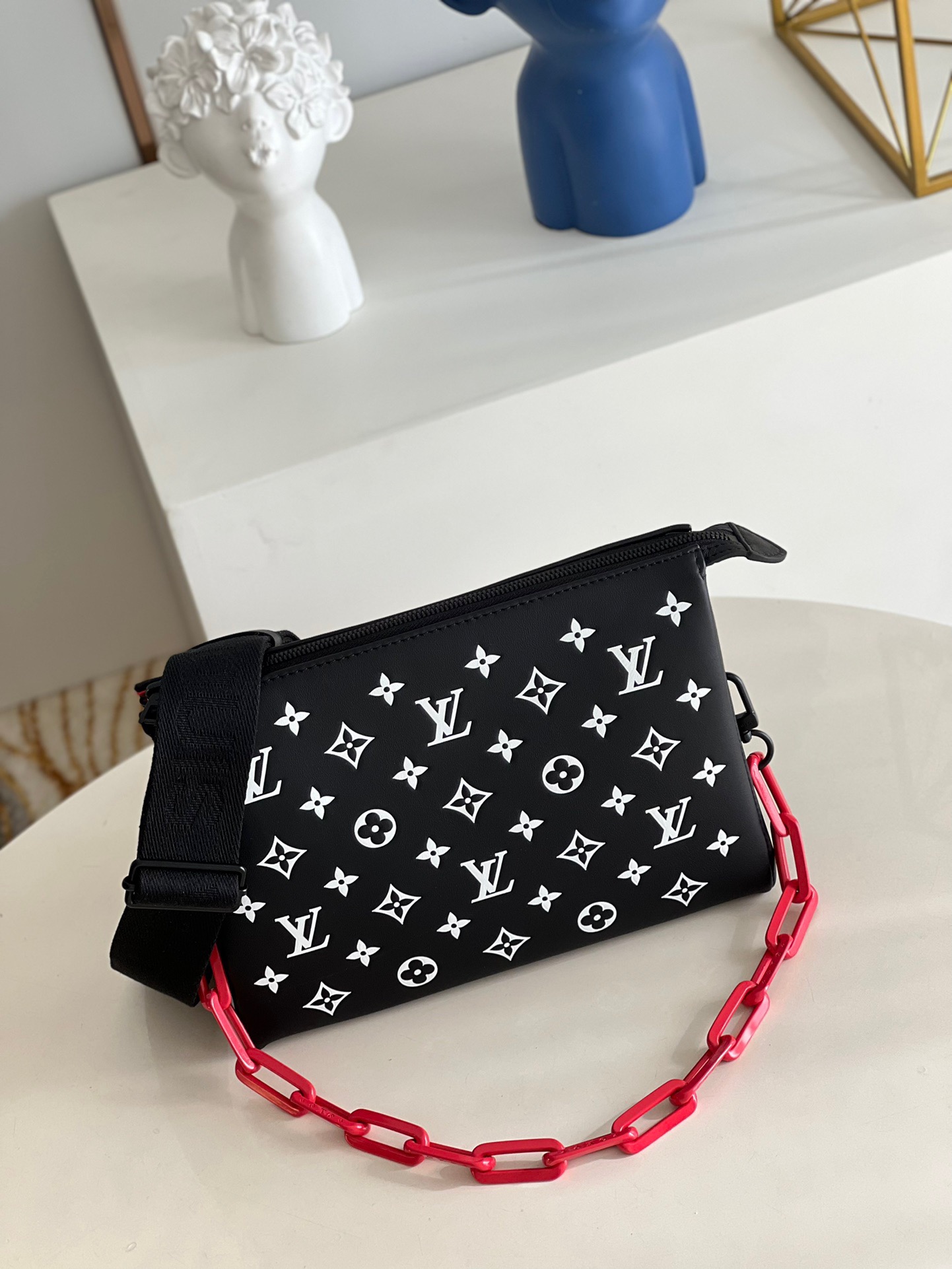 L*ouis V*uitton Top Bag